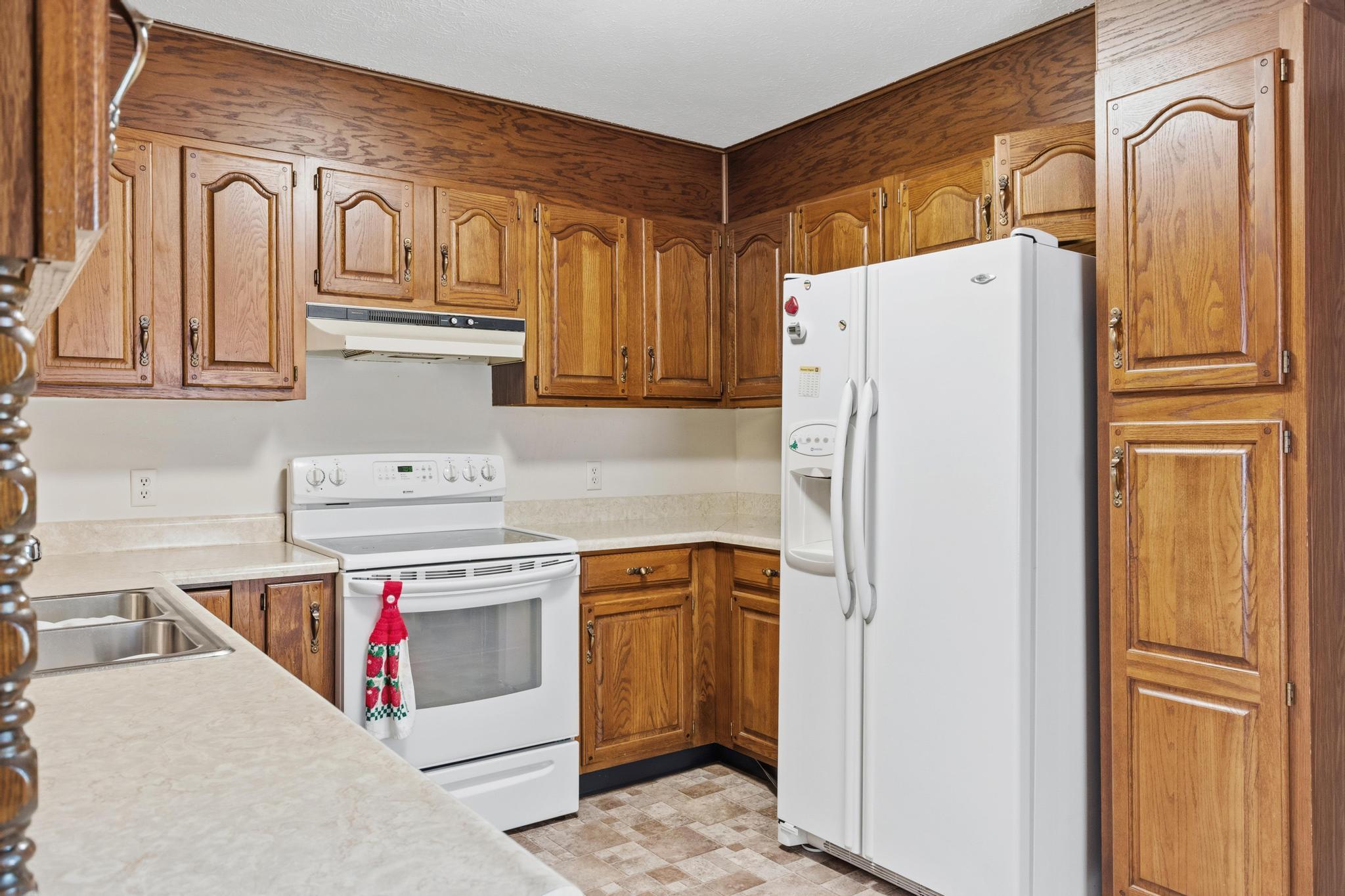 1338 Tiline Road Property Photo 7