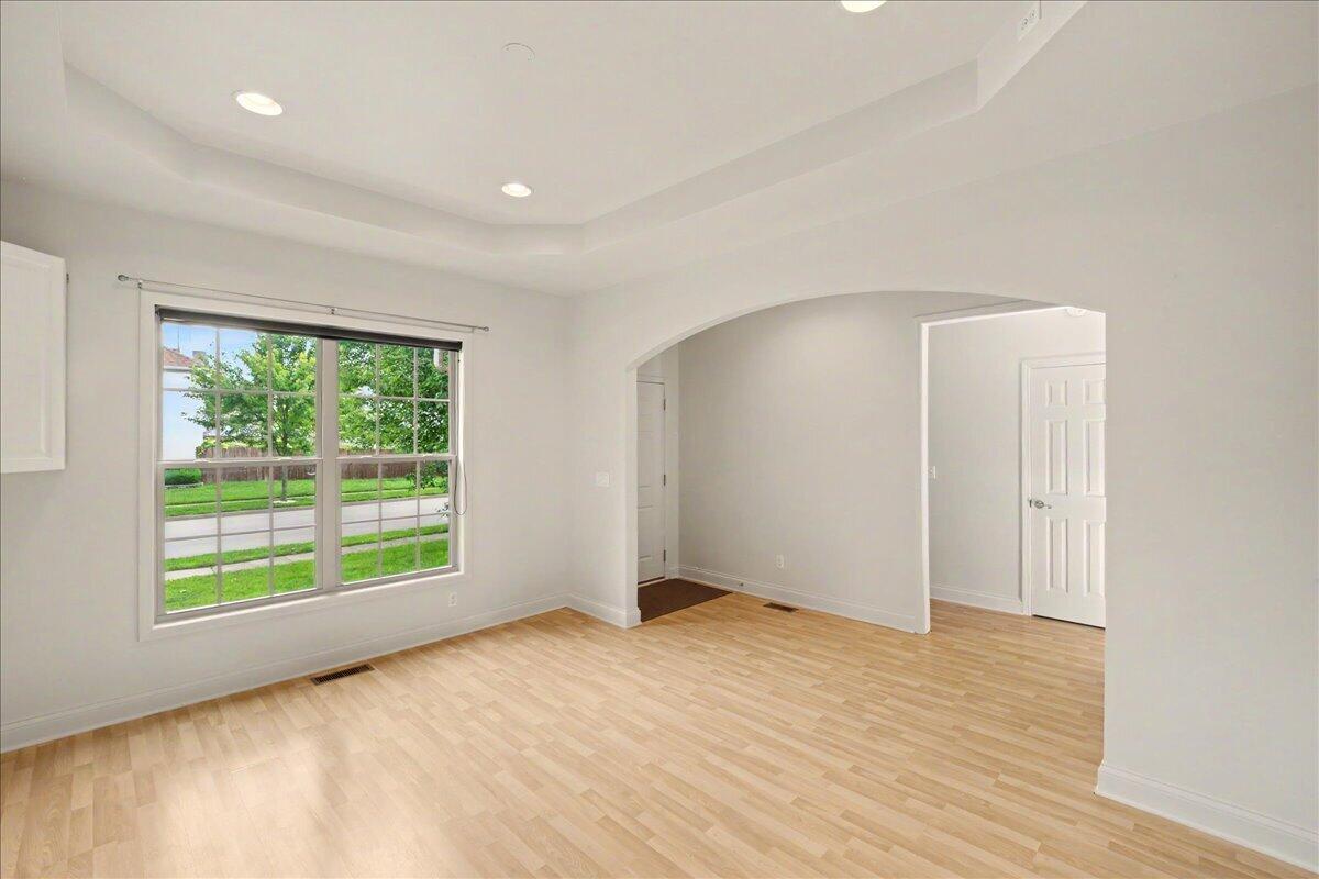 404 Manitoba Lane Property Photo 6