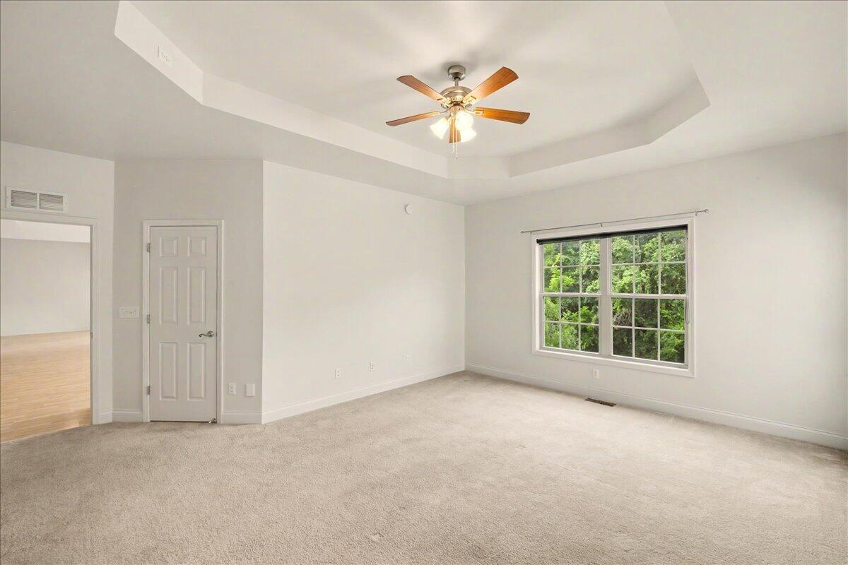 404 Manitoba Lane Property Photo 35