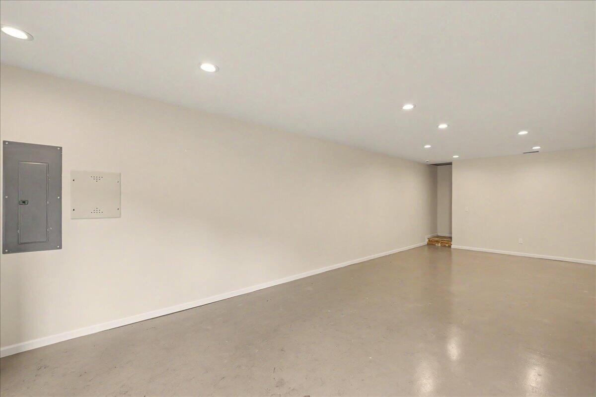 404 Manitoba Lane Property Photo 46