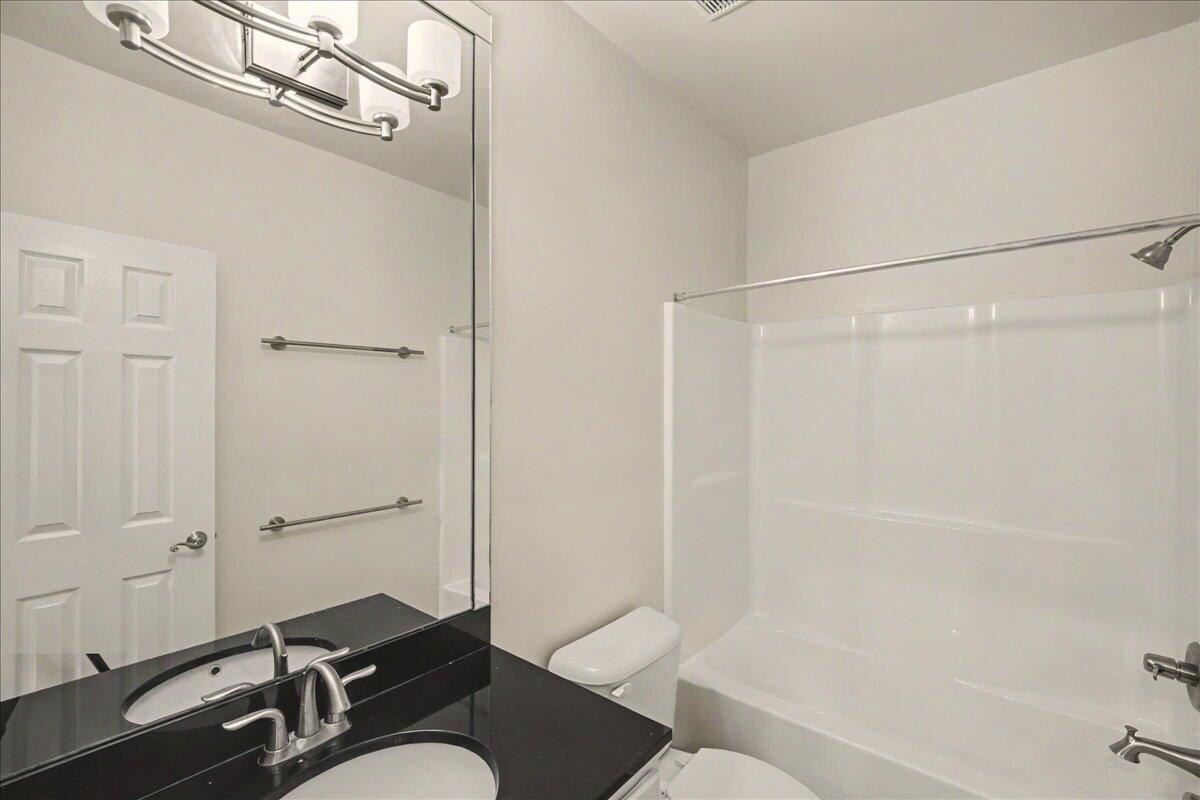 404 Manitoba Lane Property Photo 58