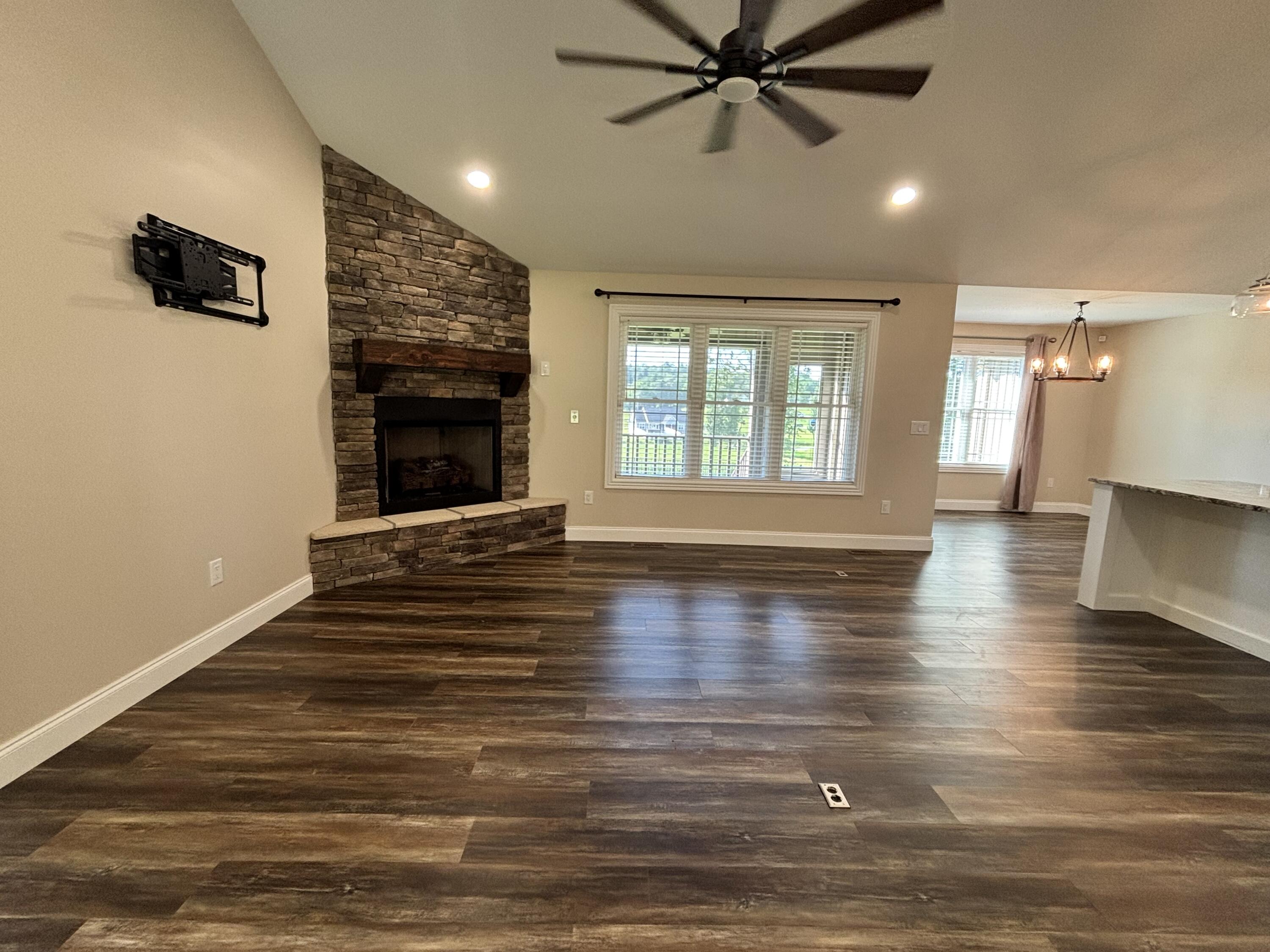 108 Twin Ponds Rd Property Photo 11