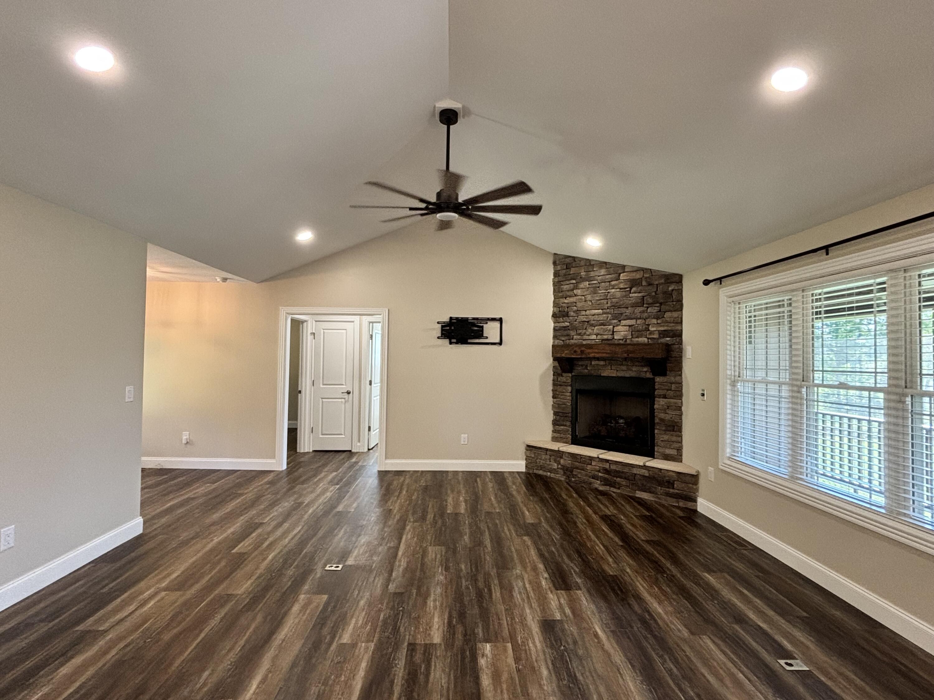 108 Twin Ponds Rd Property Photo 13
