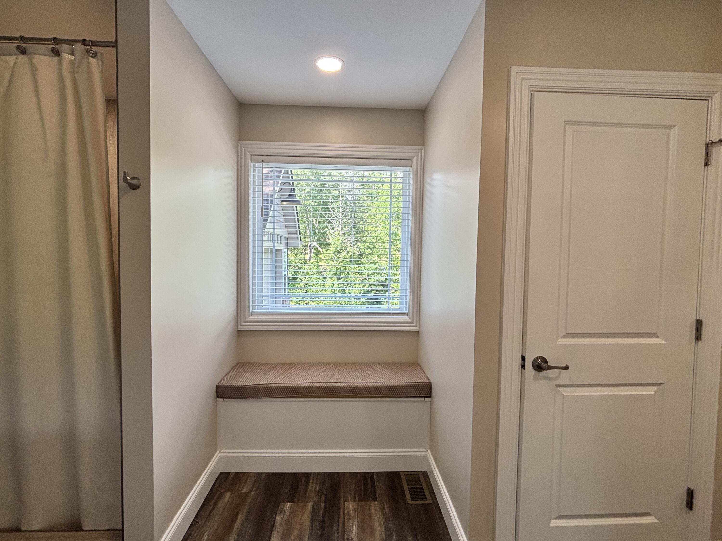 108 Twin Ponds Rd Property Photo 32