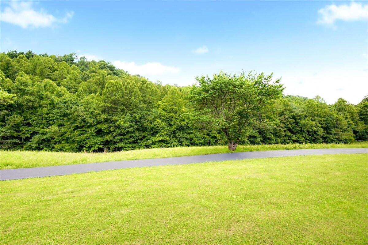 1381 Ingram Road Property Photo 28