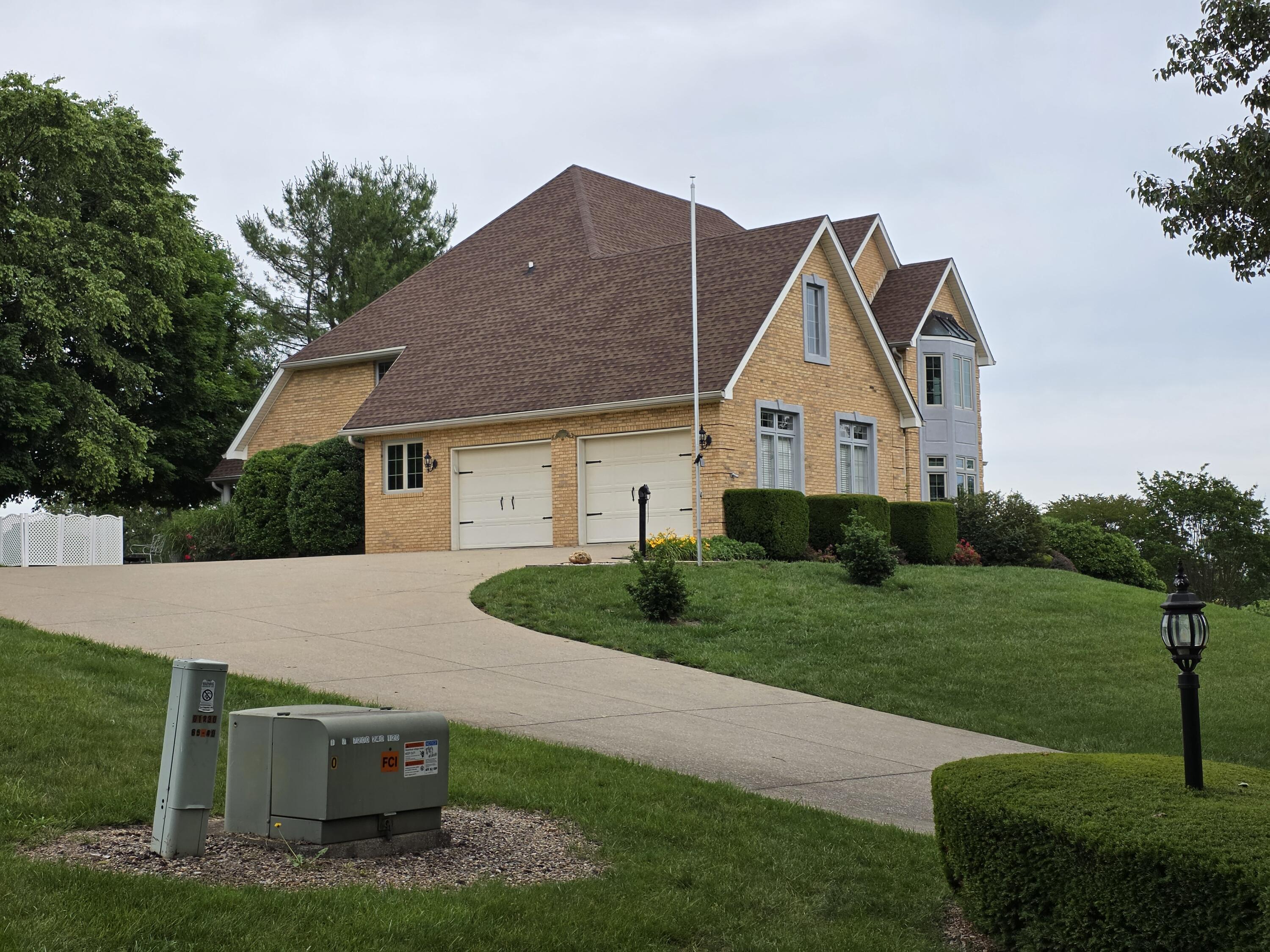 514 Waitsboro Drive Property Photo 4