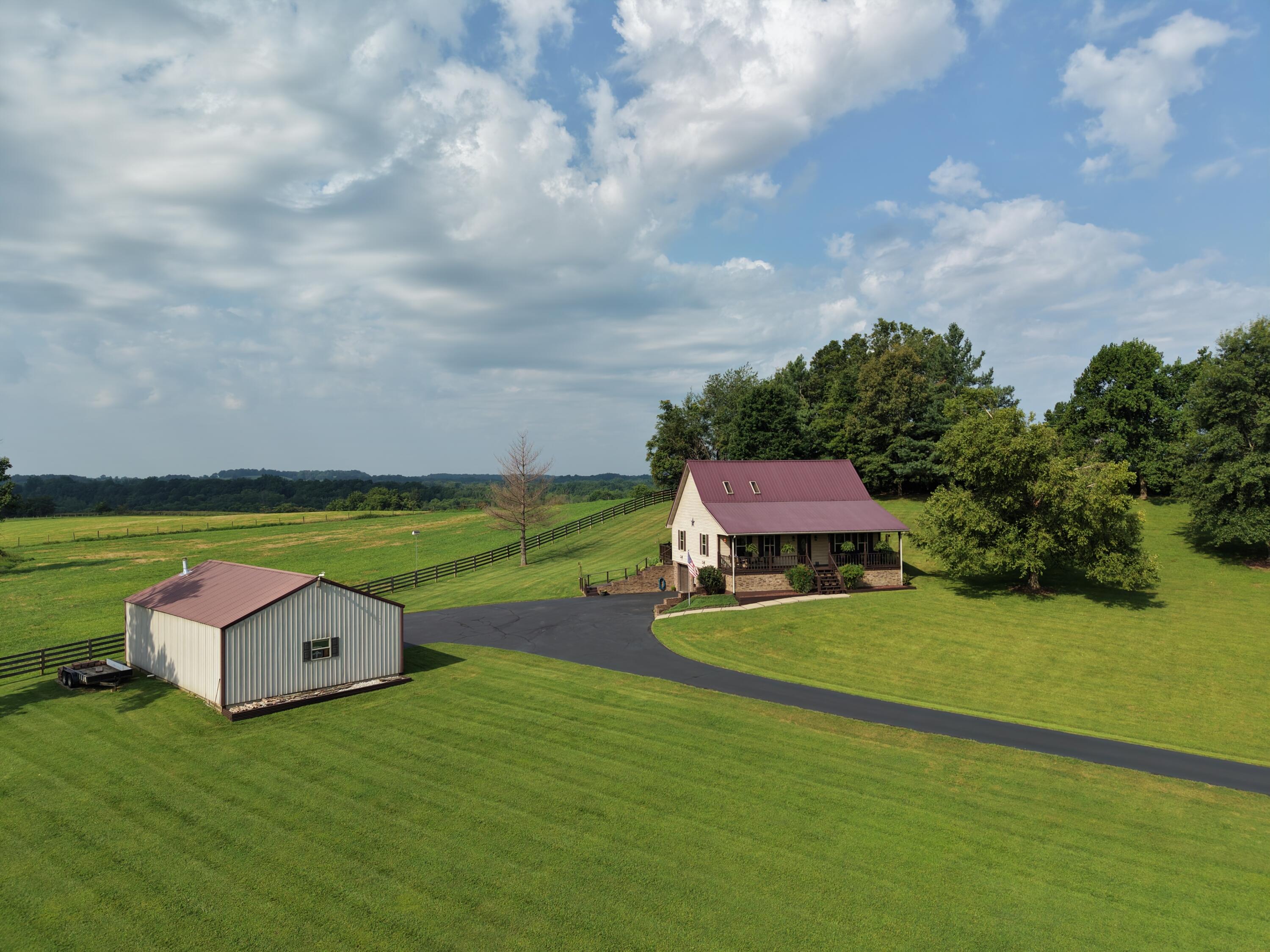 2983 Temple Hill Road Property Photo 1