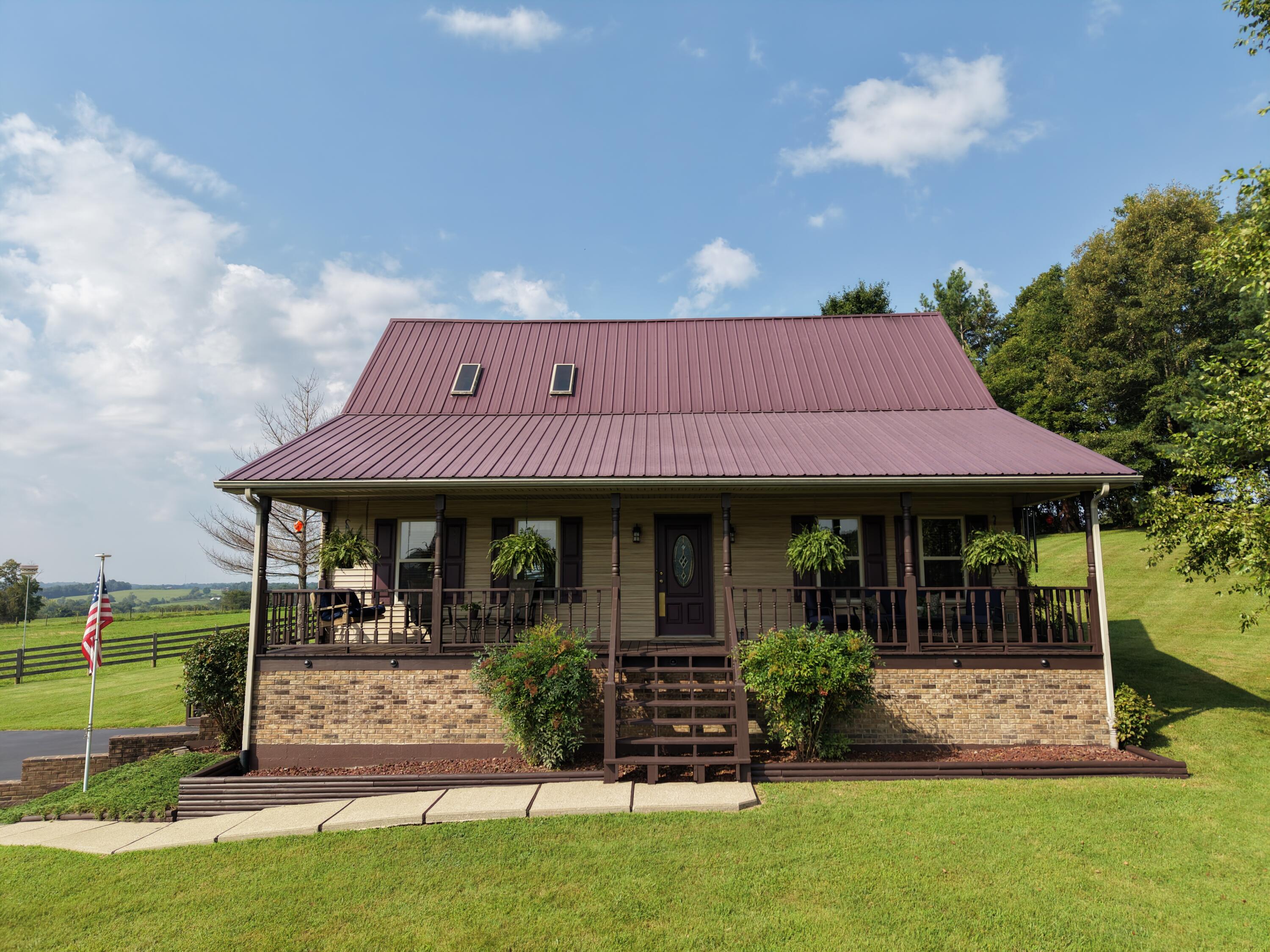2983 Temple Hill Road Property Photo 4