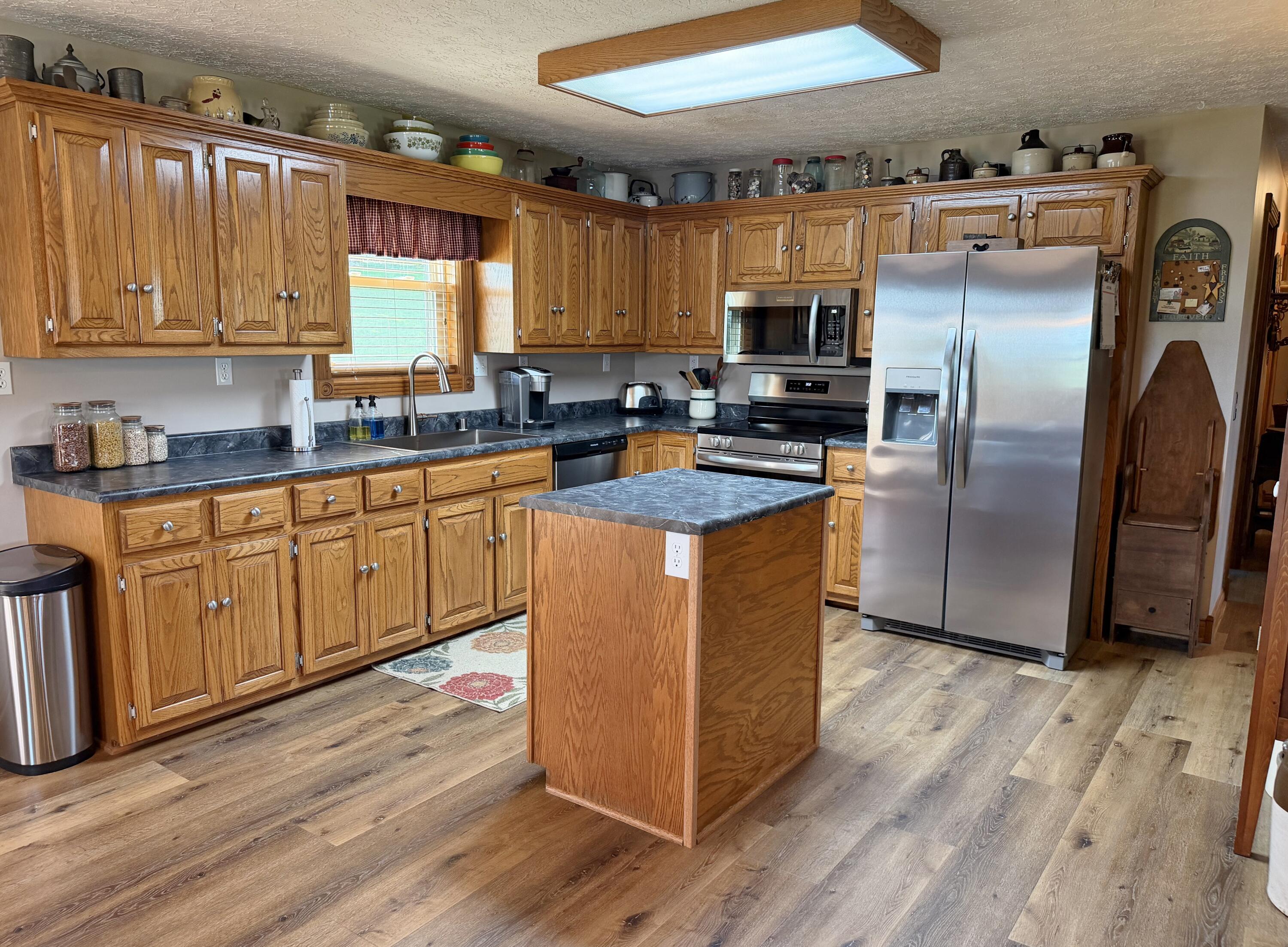 2983 Temple Hill Road Property Photo 21