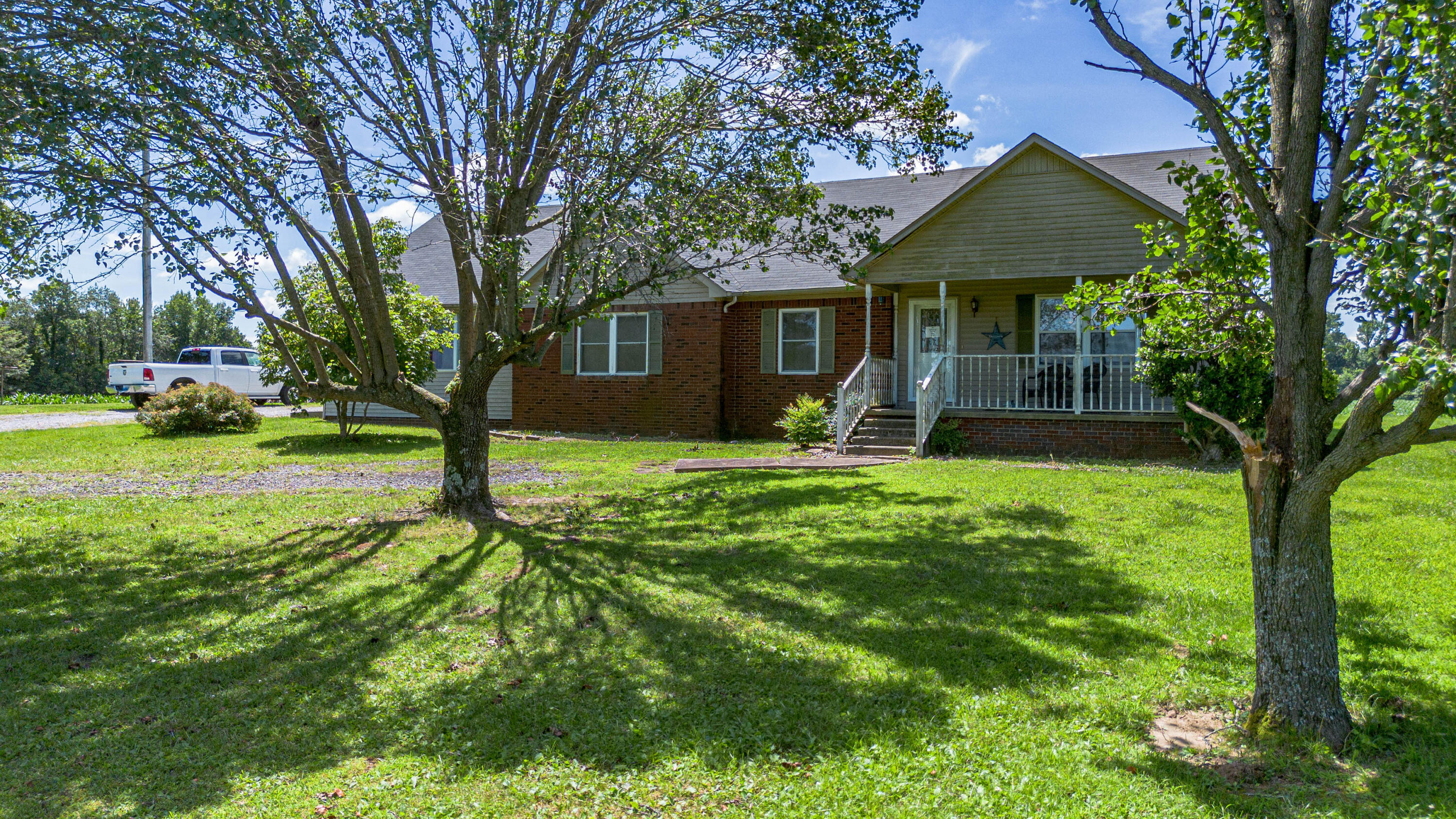 9570 State Route 131 Property Photo 1
