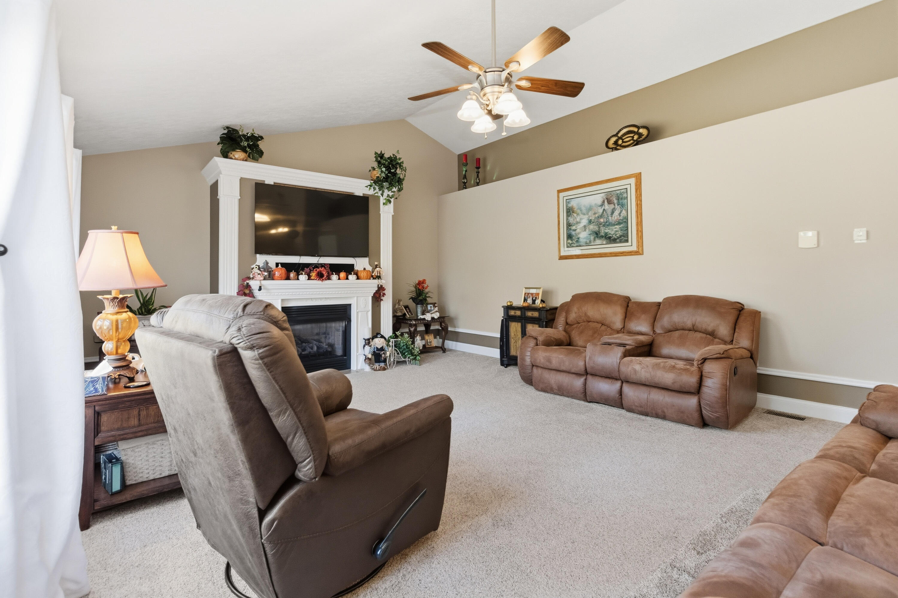 1162 Ferry Road Property Photo 8