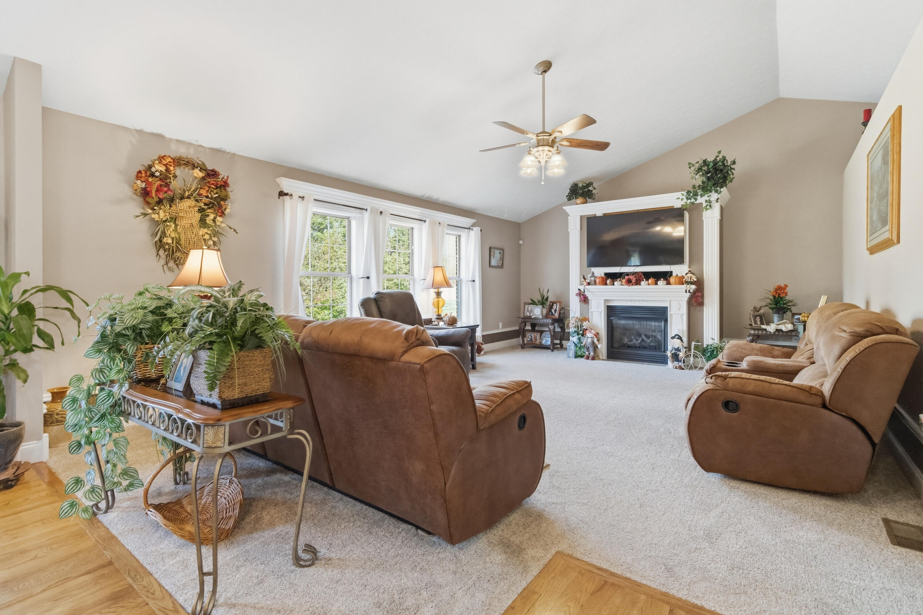 1162 Ferry Road Property Photo 9