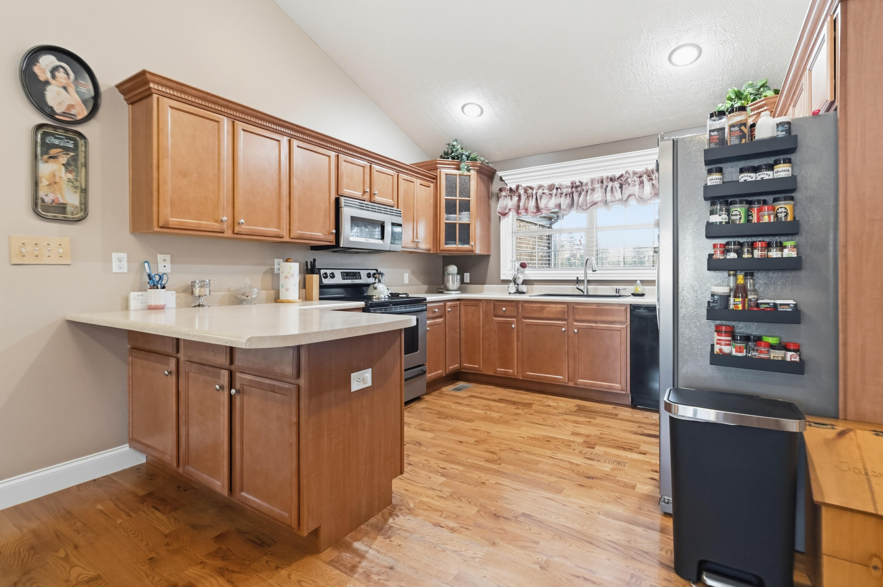 1162 Ferry Road Property Photo 11