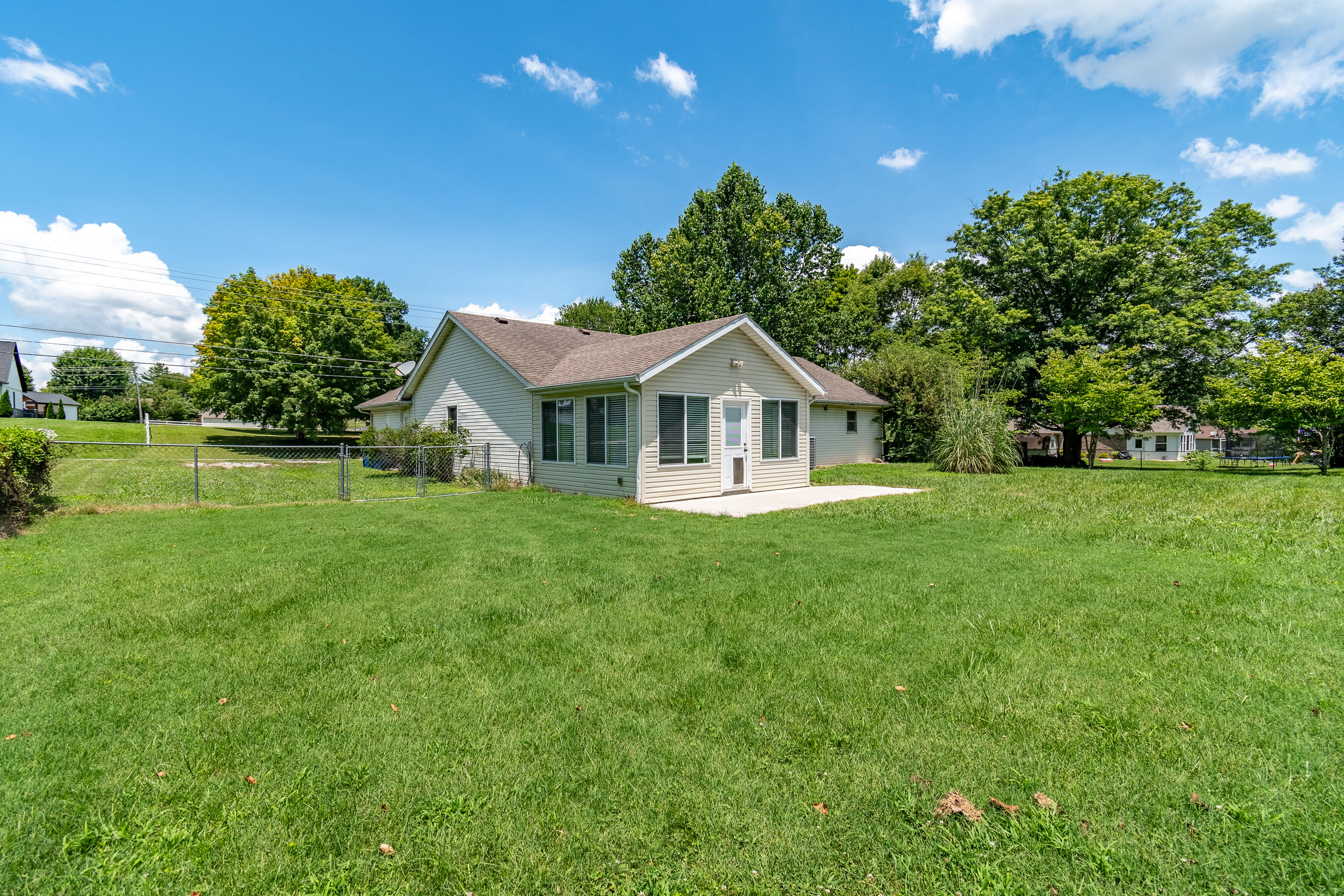 129 Ferry Road Property Photo 7