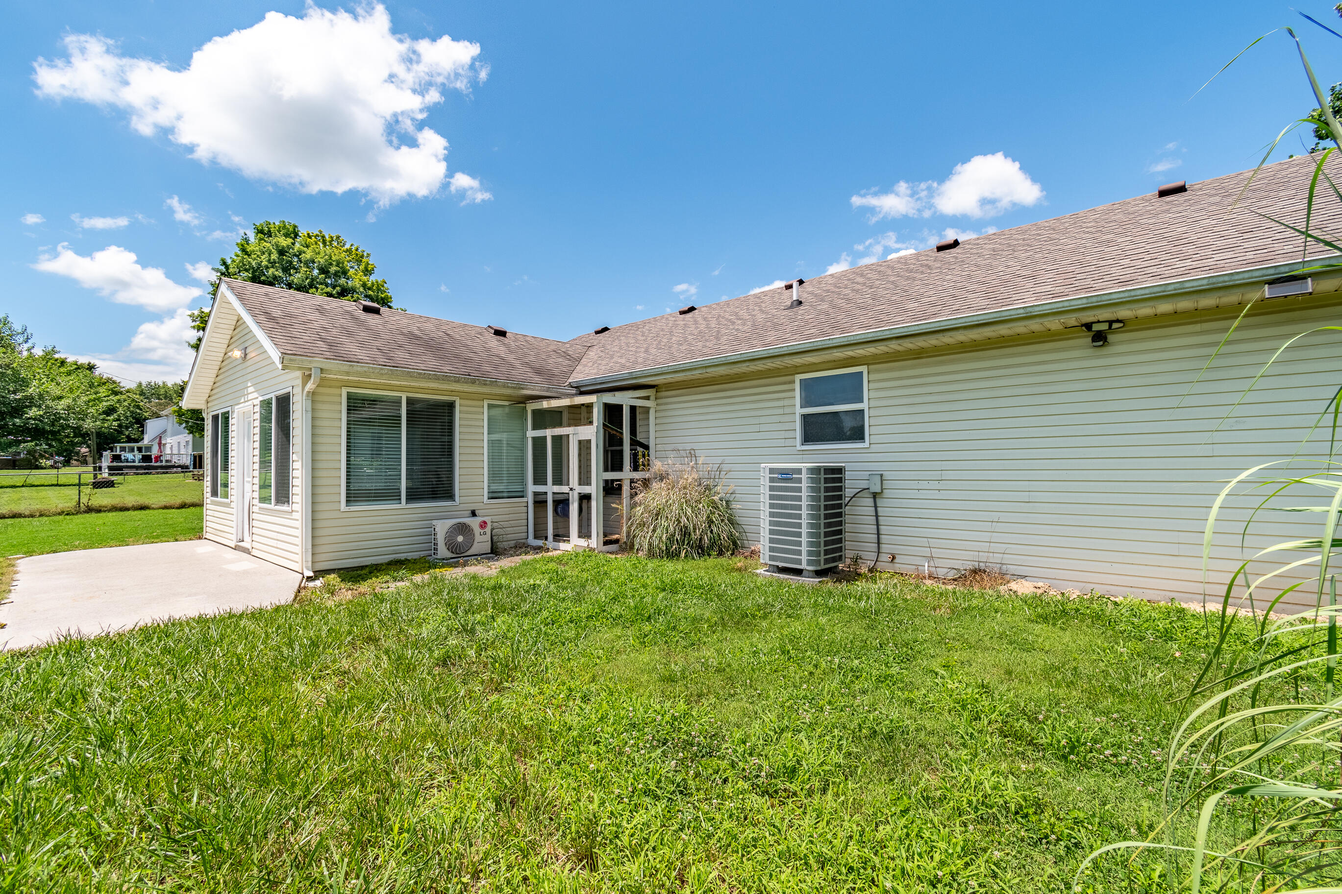 129 Ferry Road Property Photo 12
