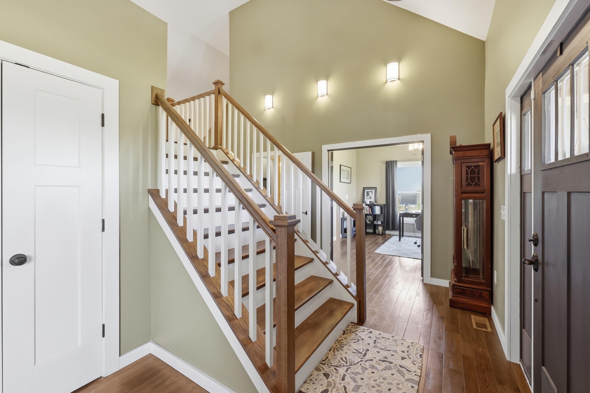 100 Collins Risk Road Property Photo 17