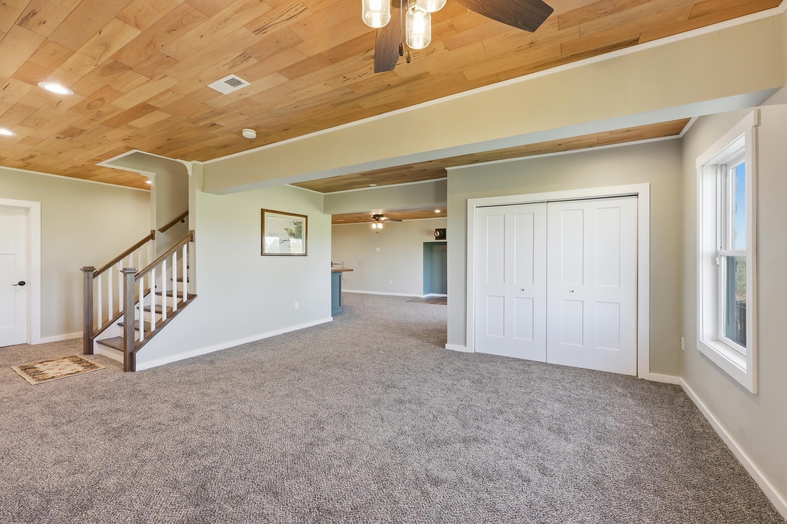 100 Collins Risk Road Property Photo 55