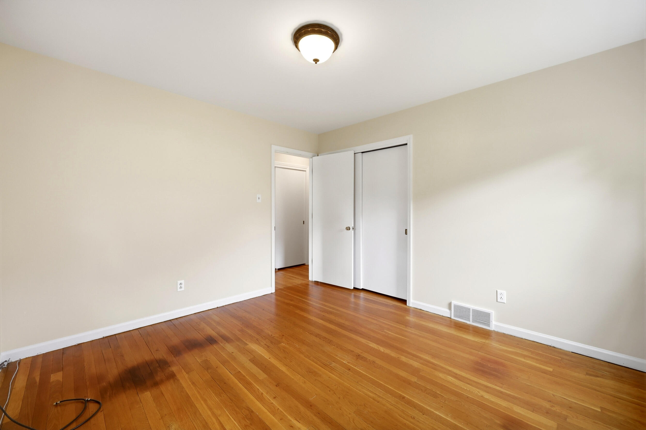 3433 Lansdowne Drive Property Photo 31