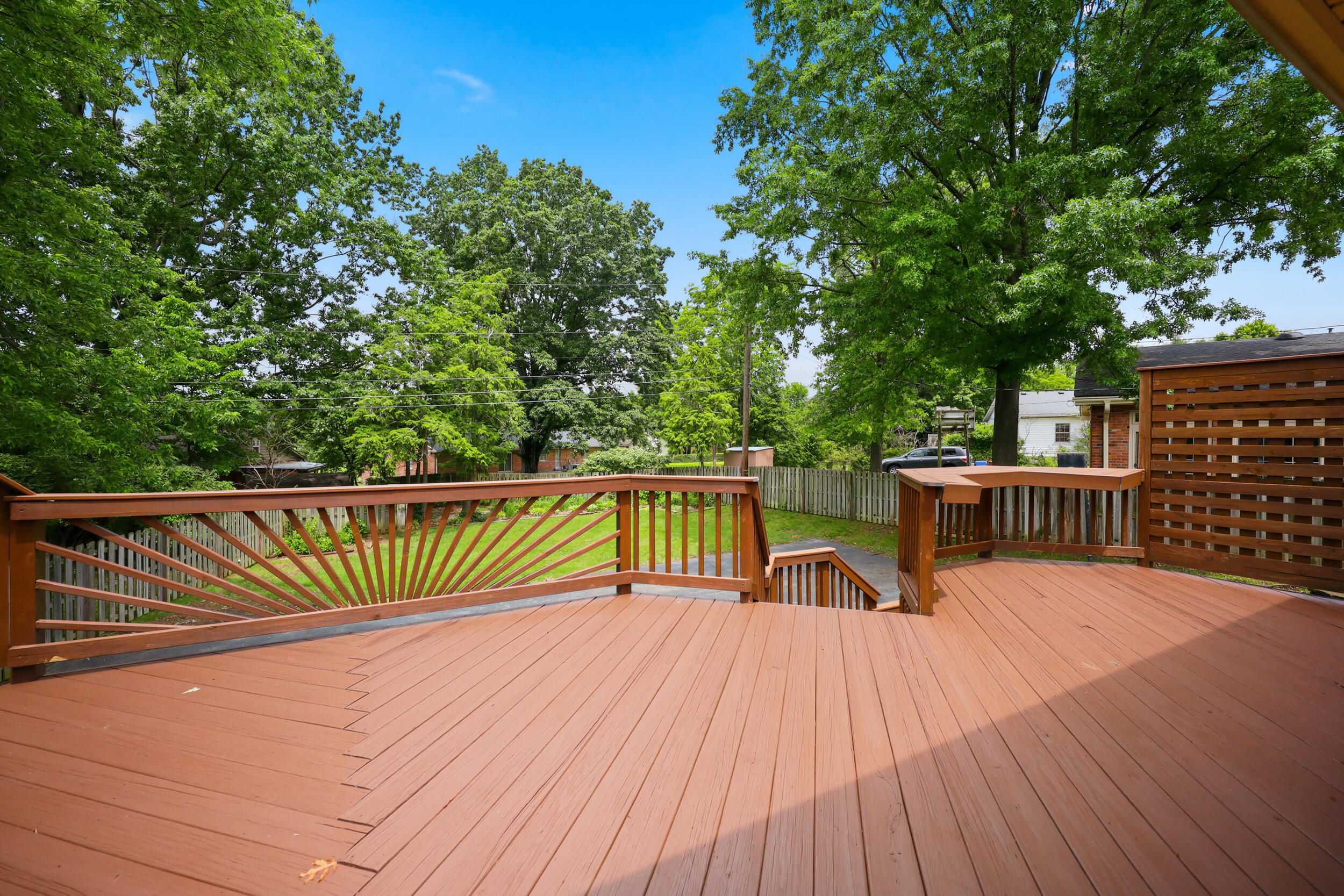 3433 Lansdowne Drive Property Photo 45