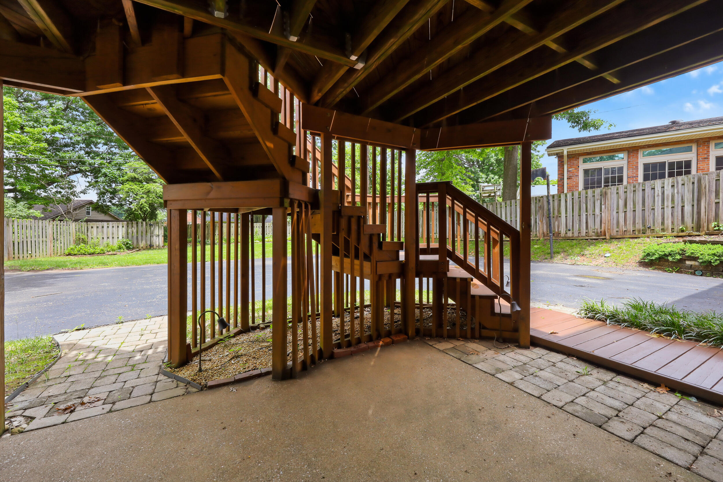 3433 Lansdowne Drive Property Photo 50