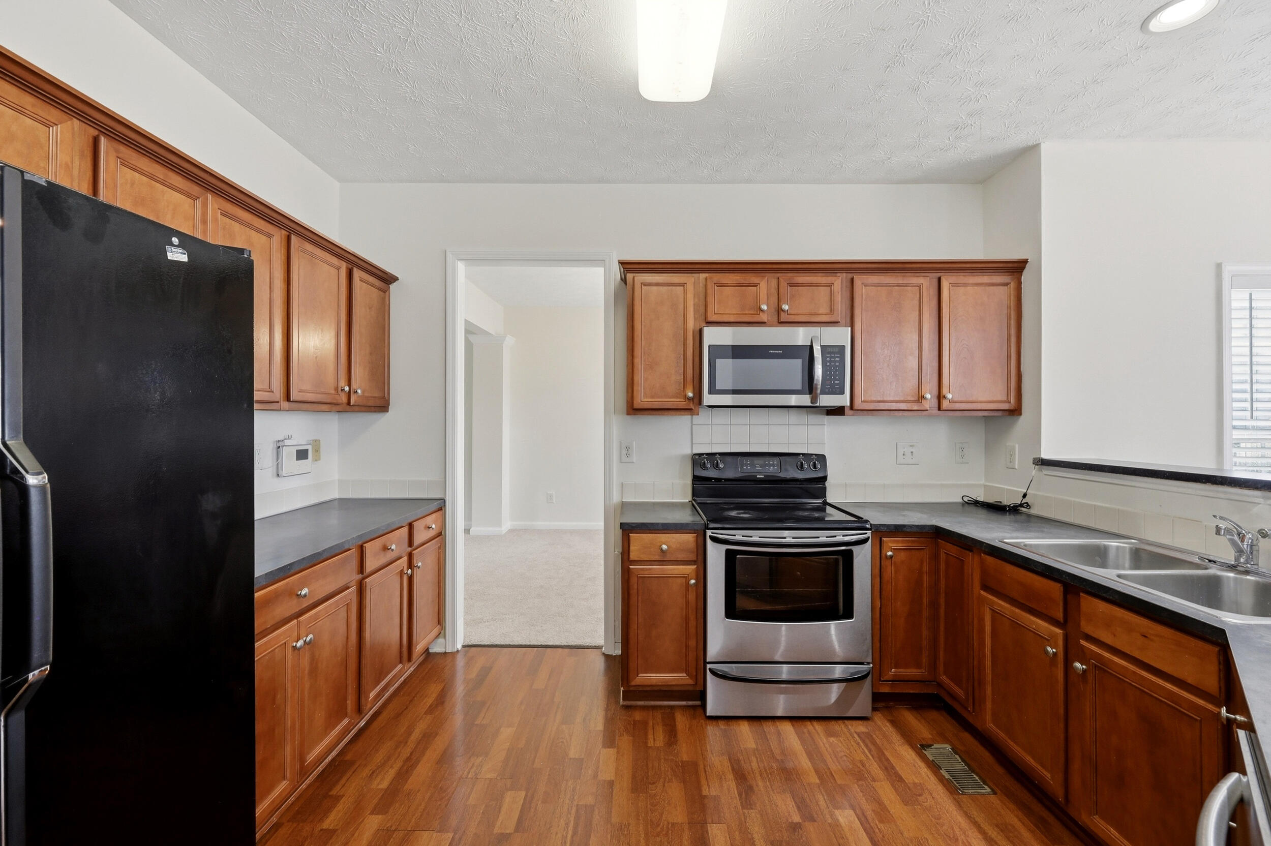 504 Thames Circle Property Photo 19