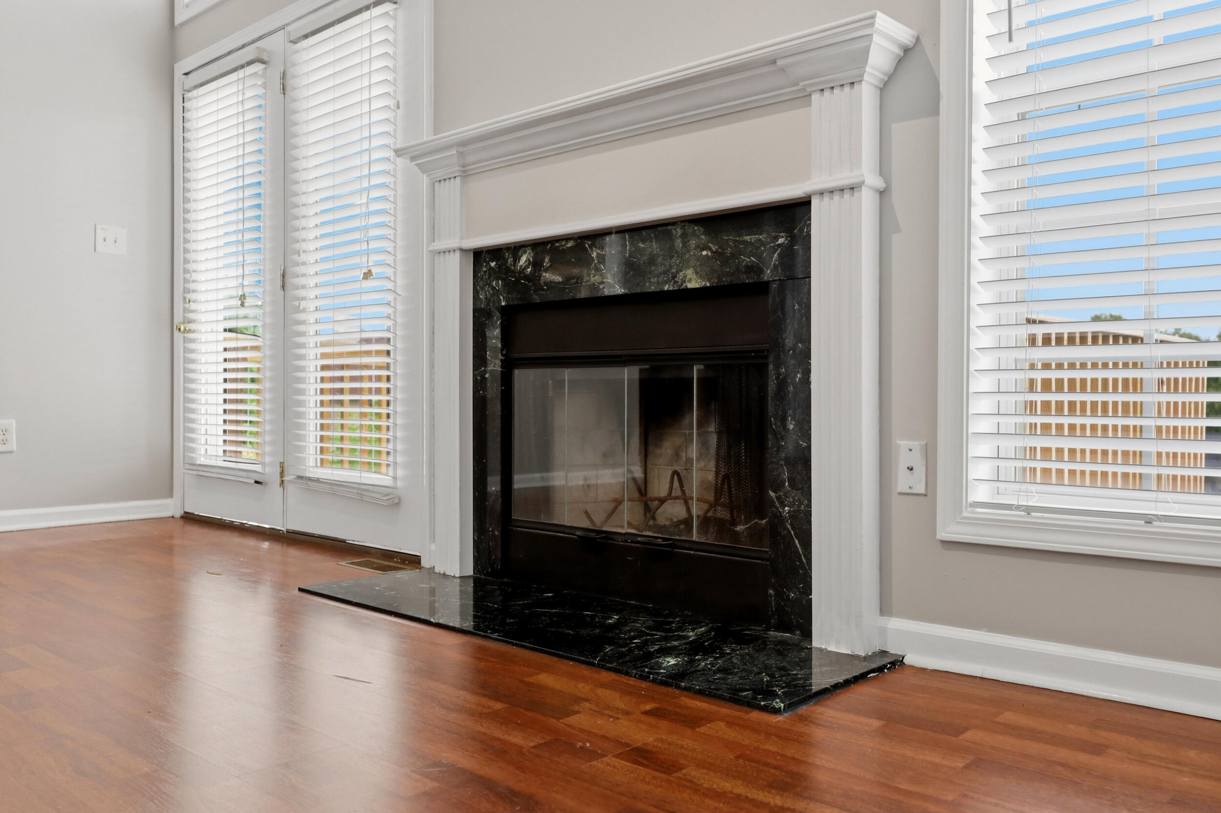 504 Thames Circle Property Photo 29