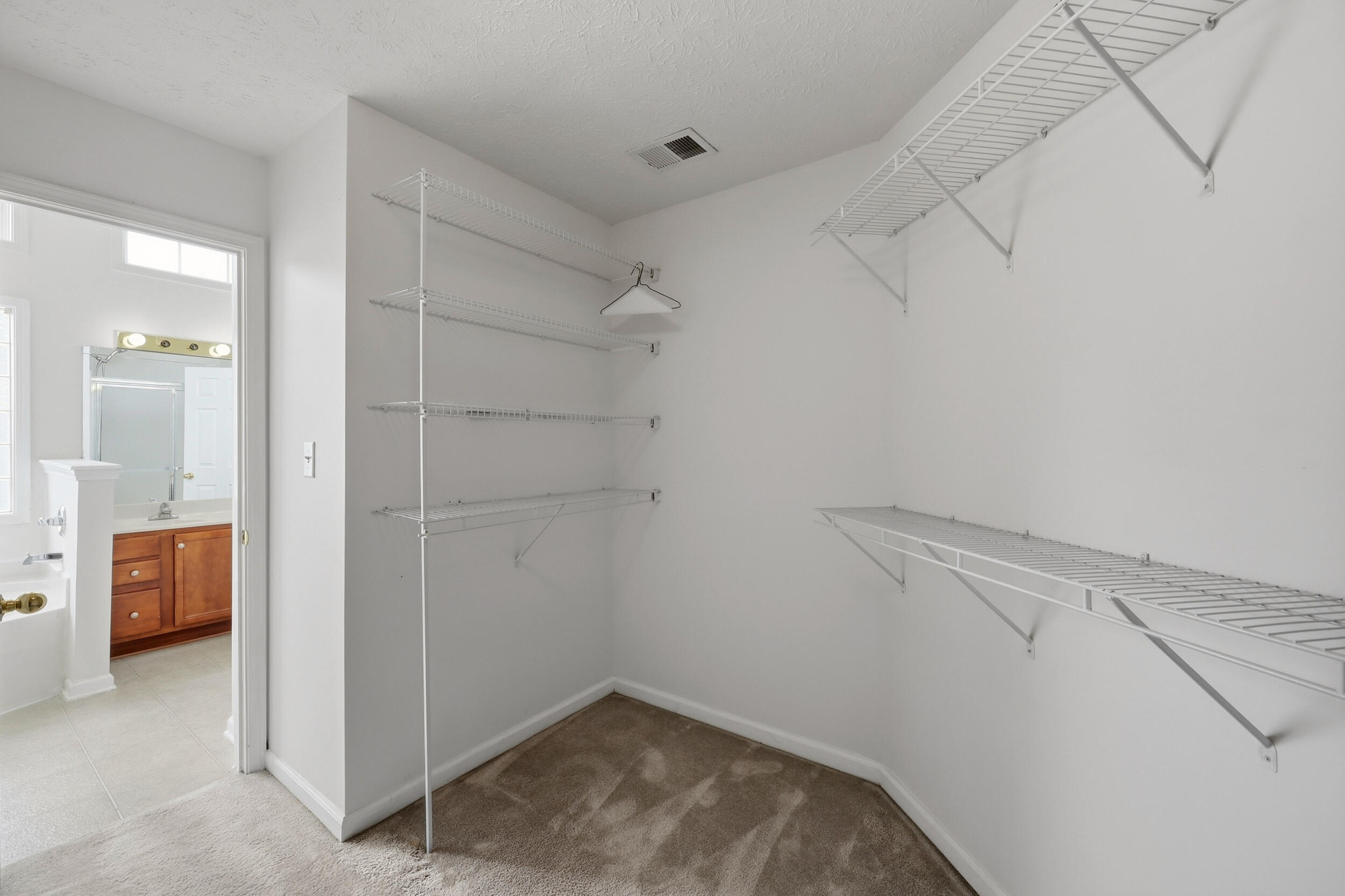 504 Thames Circle Property Photo 46