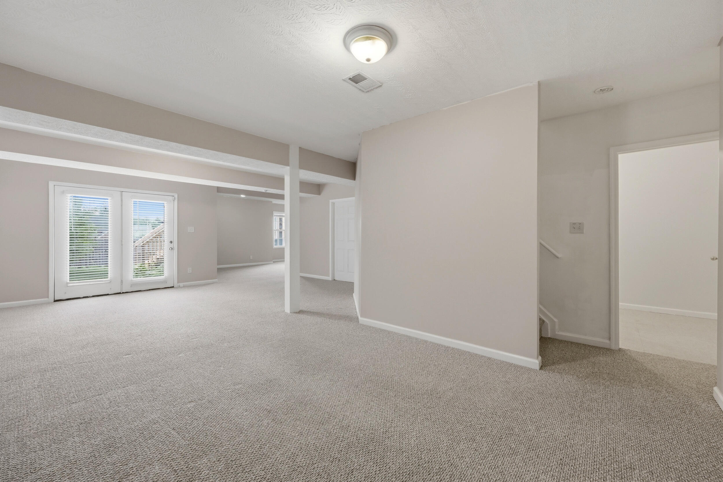 504 Thames Circle Property Photo 52