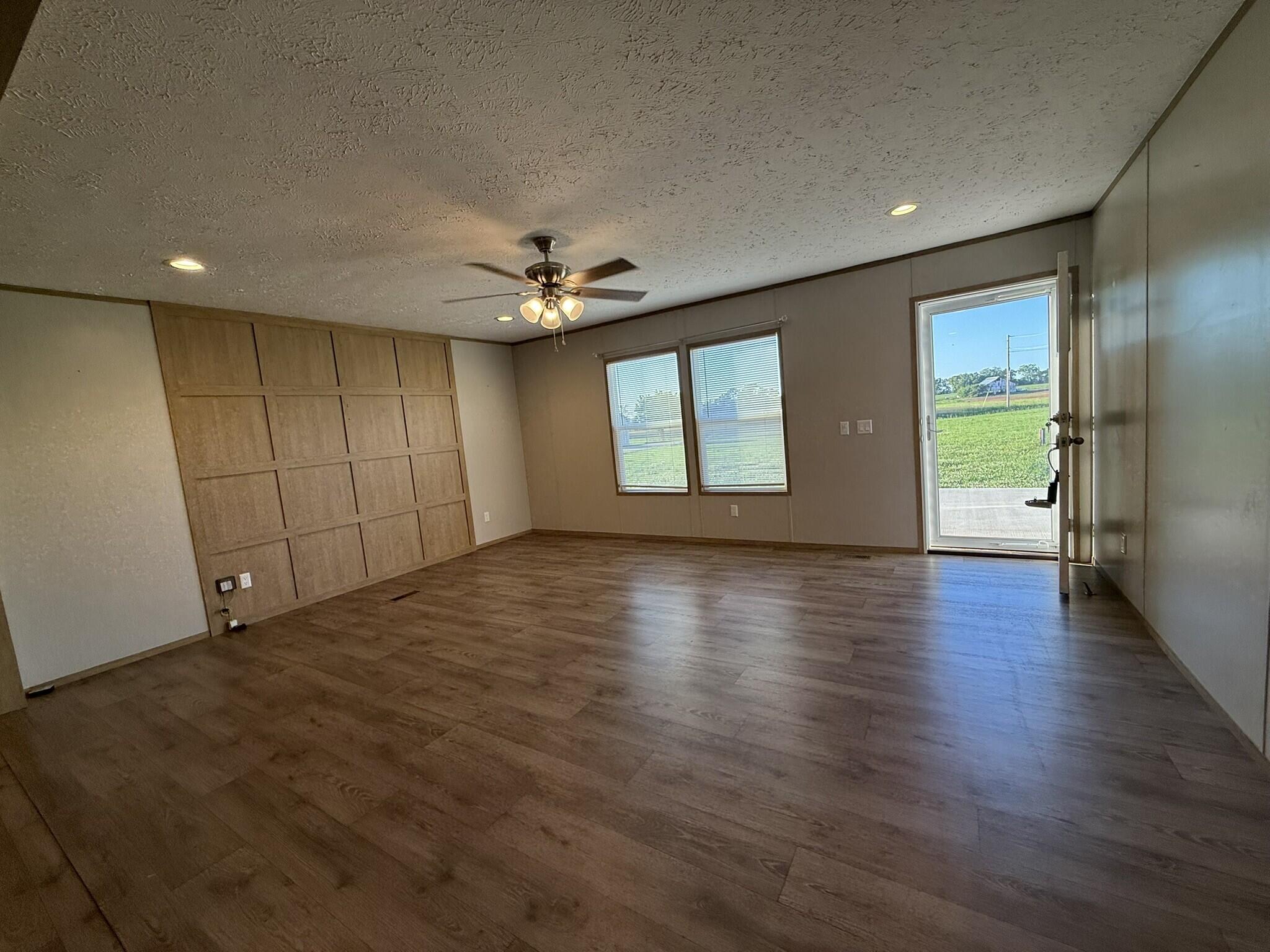 1397 Watts Road Property Photo 6