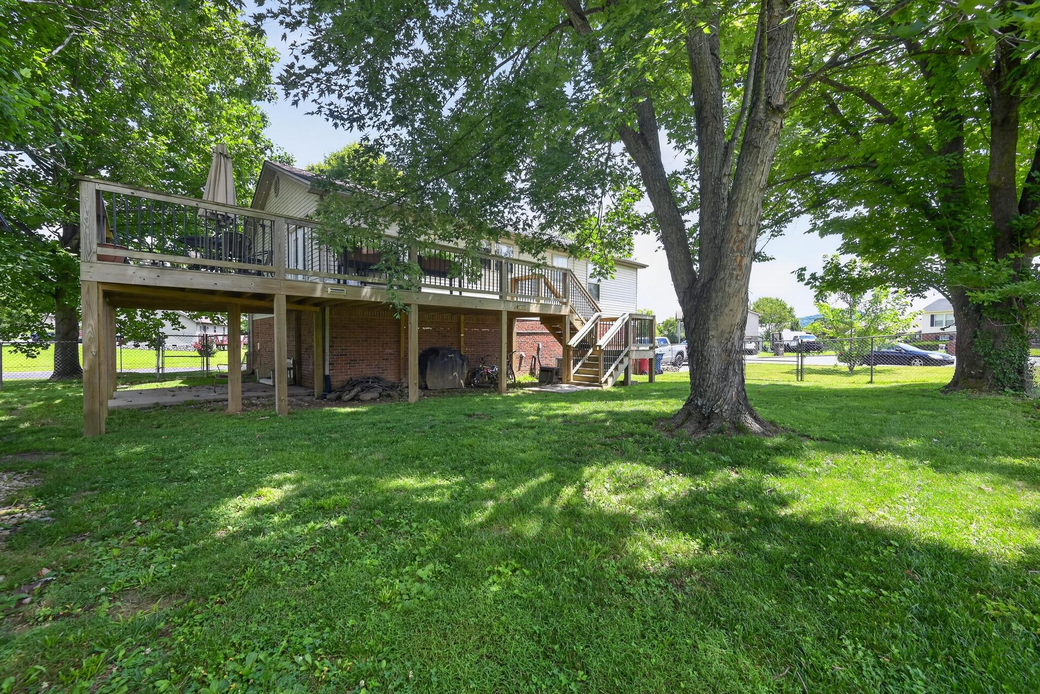 501 Scenic View Circle Property Photo 2