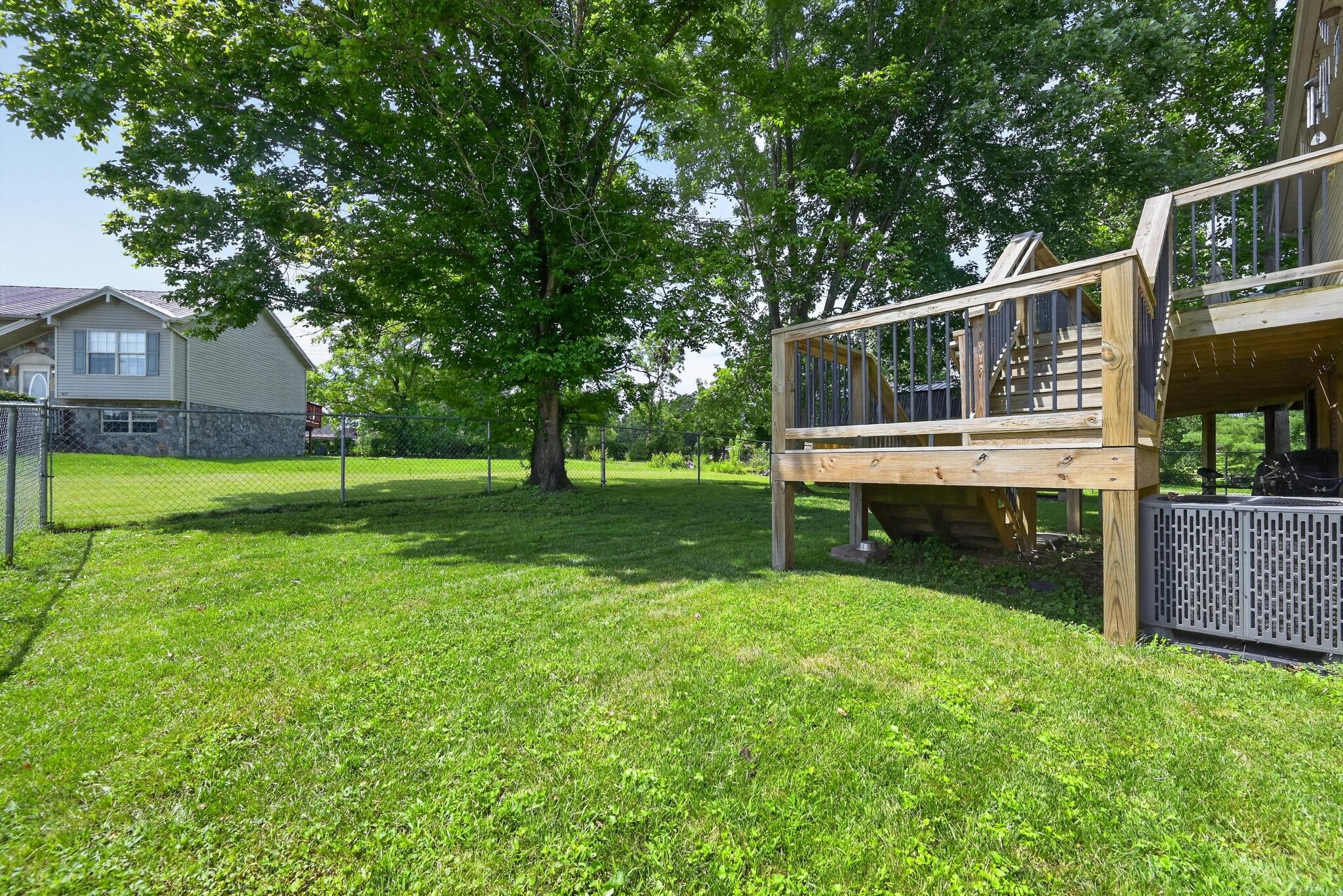 501 Scenic View Circle Property Photo 5