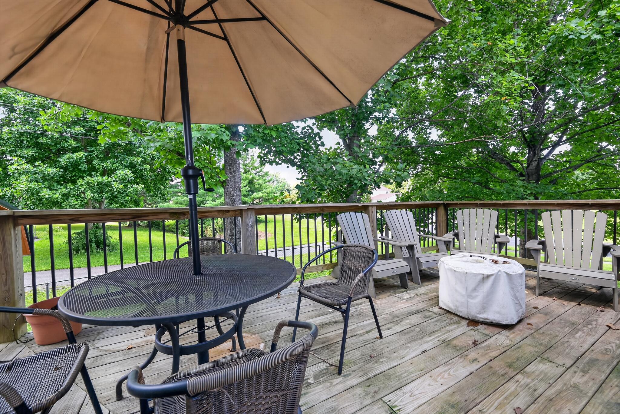 501 Scenic View Circle Property Photo 12