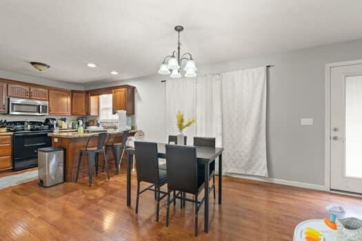 201 Pinecrest Court Property Photo 8