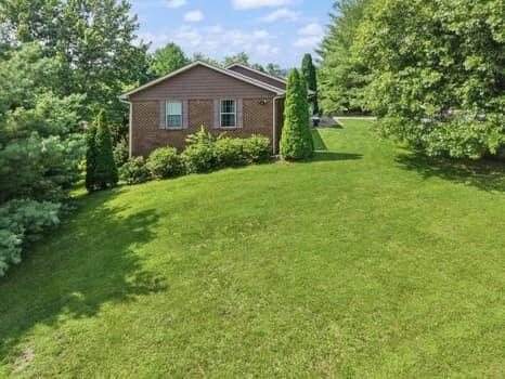 201 Pinecrest Court Property Photo 42