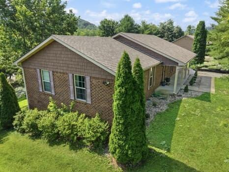201 Pinecrest Court Property Photo 44
