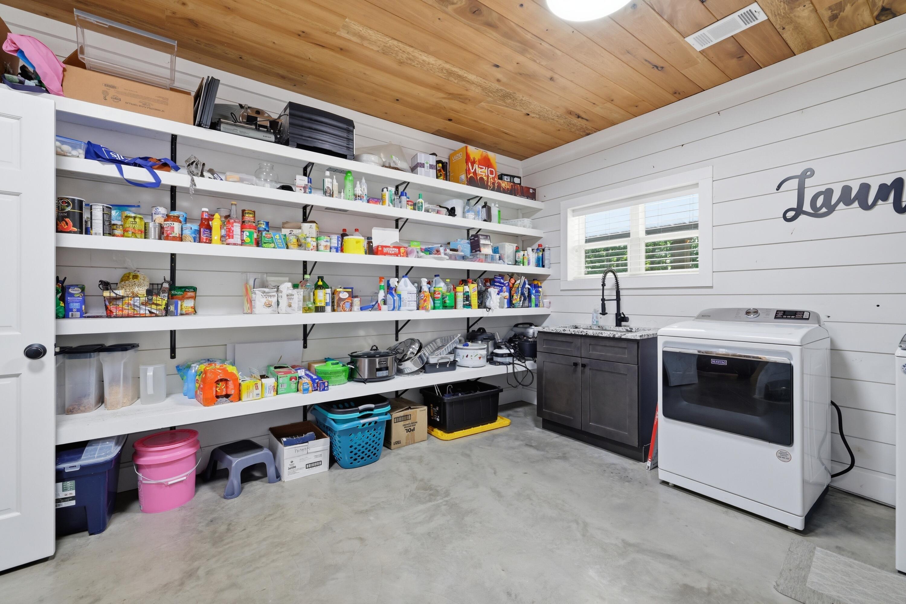 5279 E State Line Road Property Photo 23
