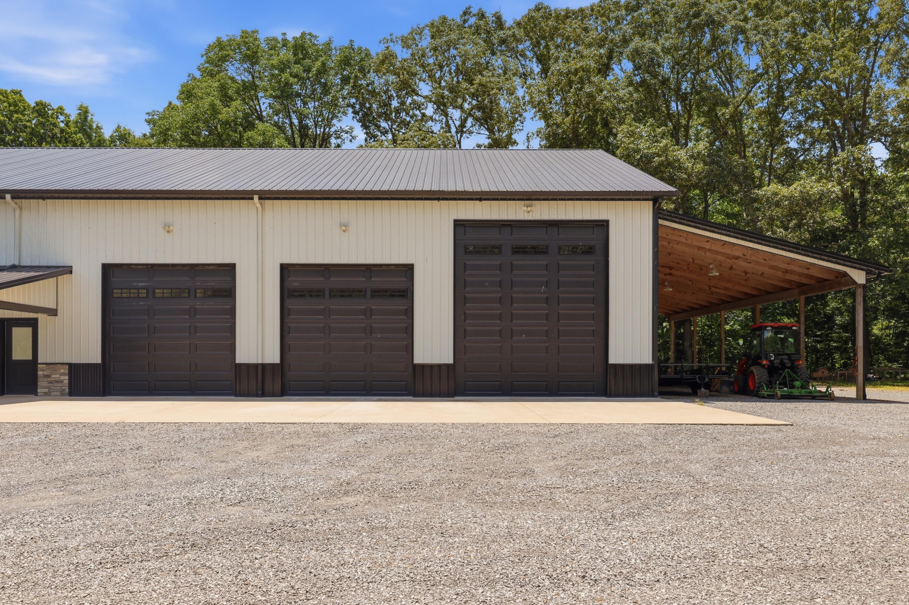 5279 E State Line Road Property Photo 45