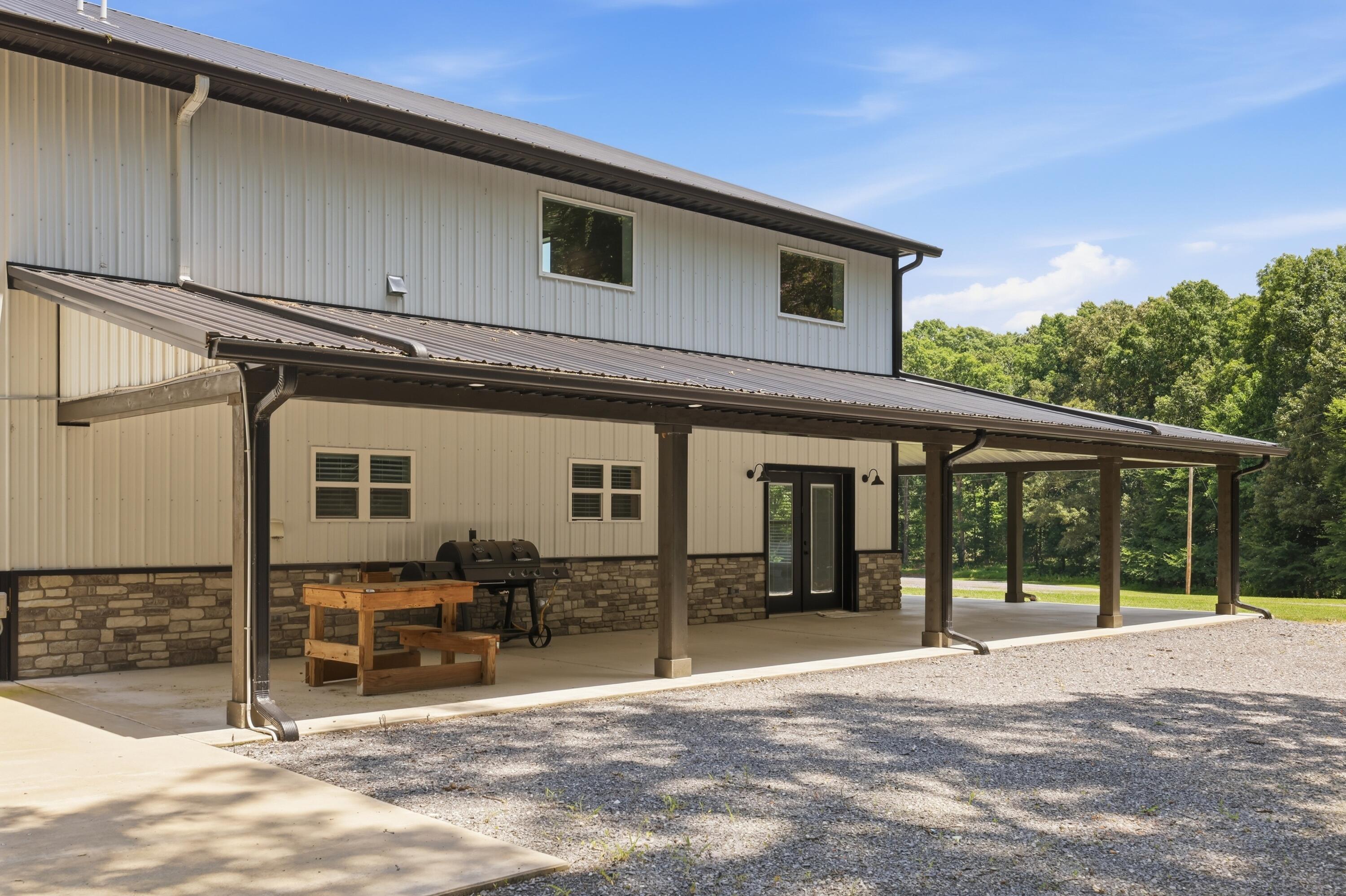 5279 E State Line Road Property Photo 48