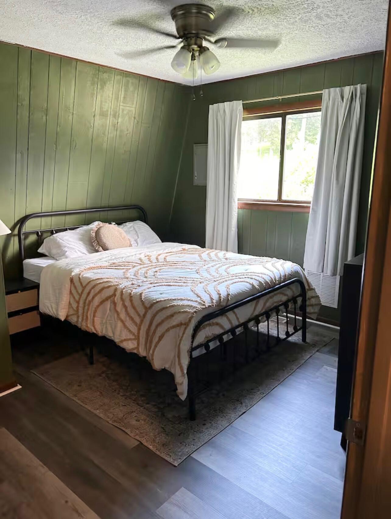 1023 Harbor Springs Road Property Photo 13