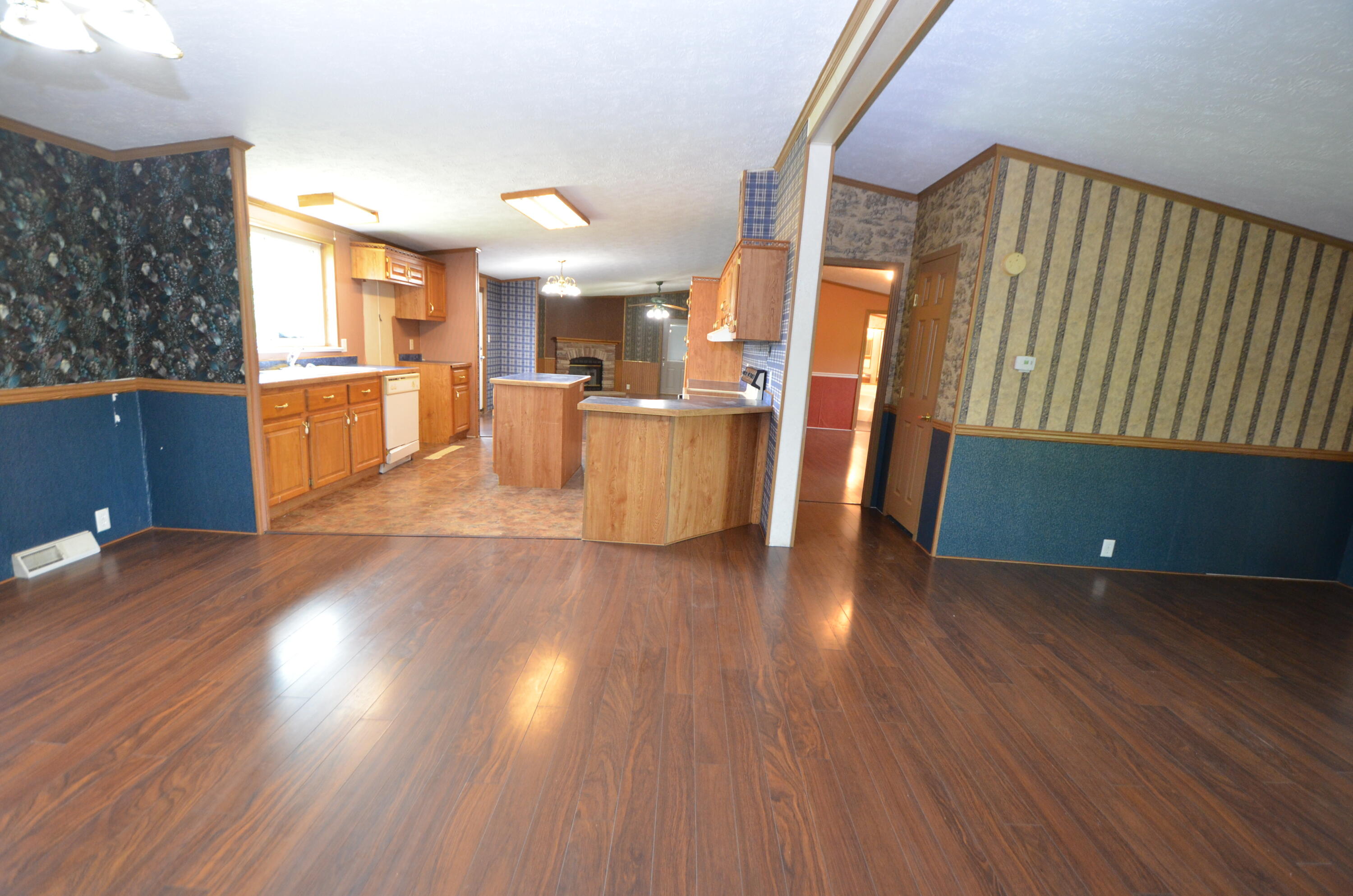 130 Manns Road Property Photo 4