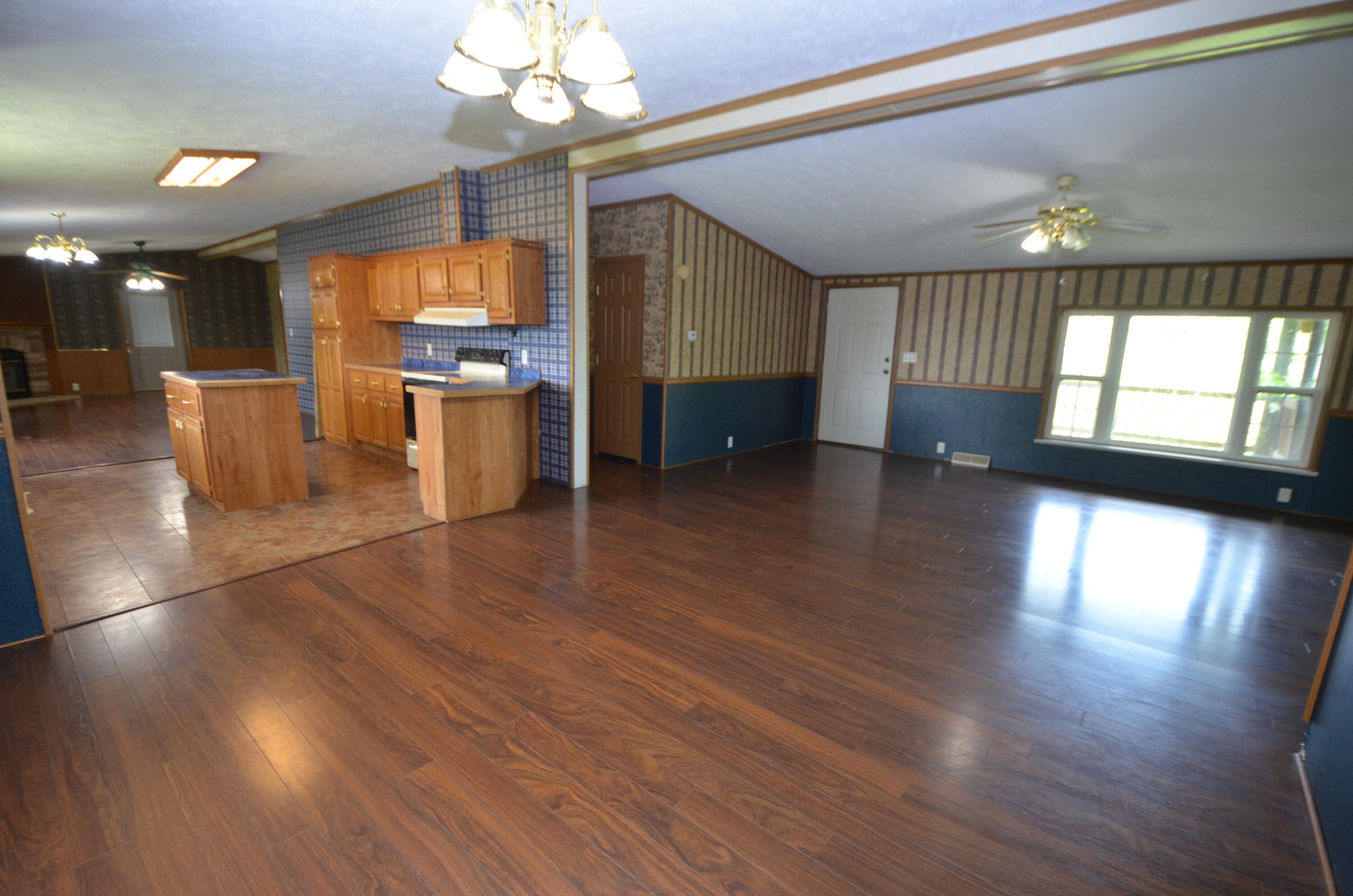 130 Manns Road Property Photo 6