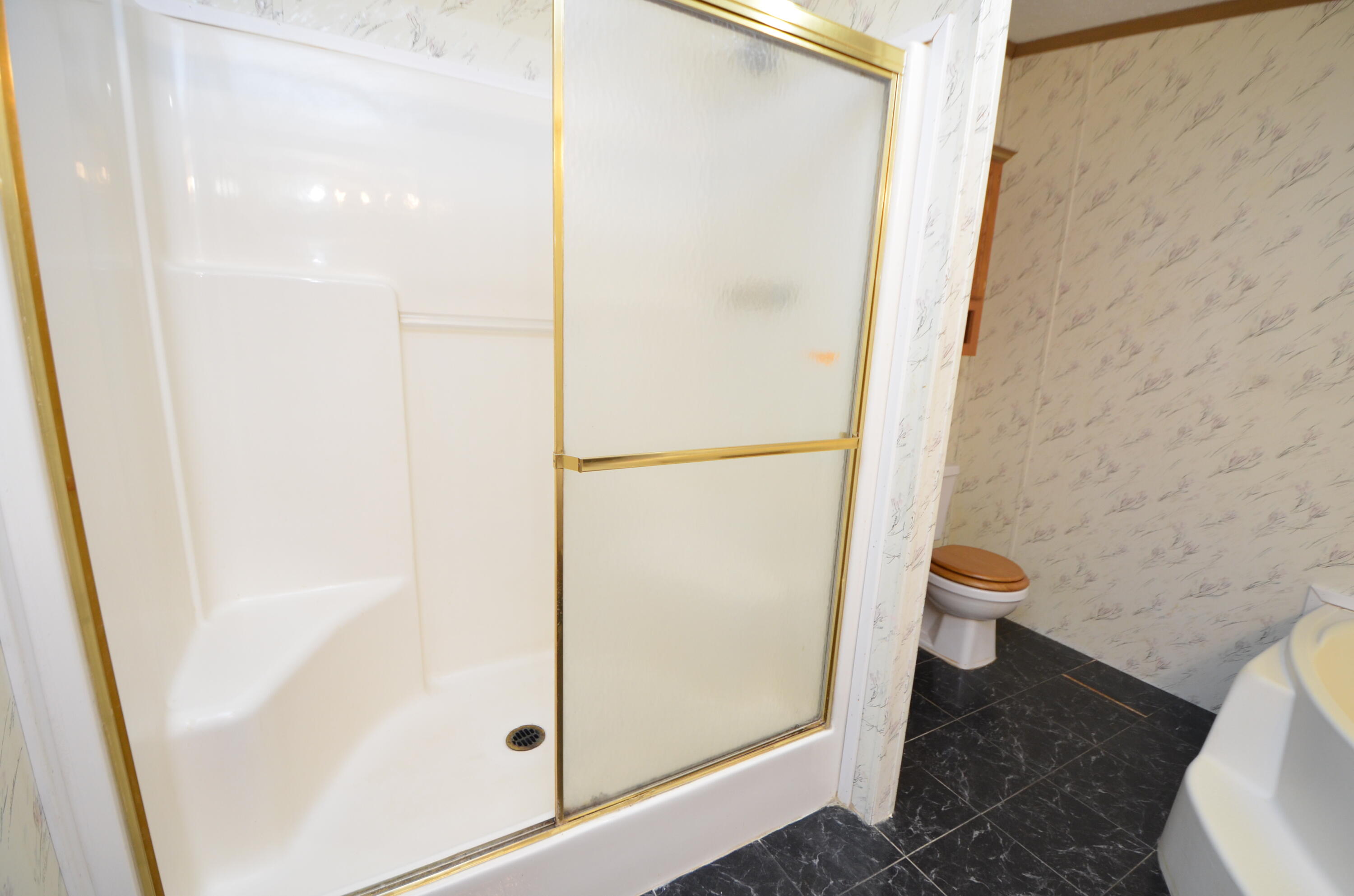 130 Manns Road Property Photo 14