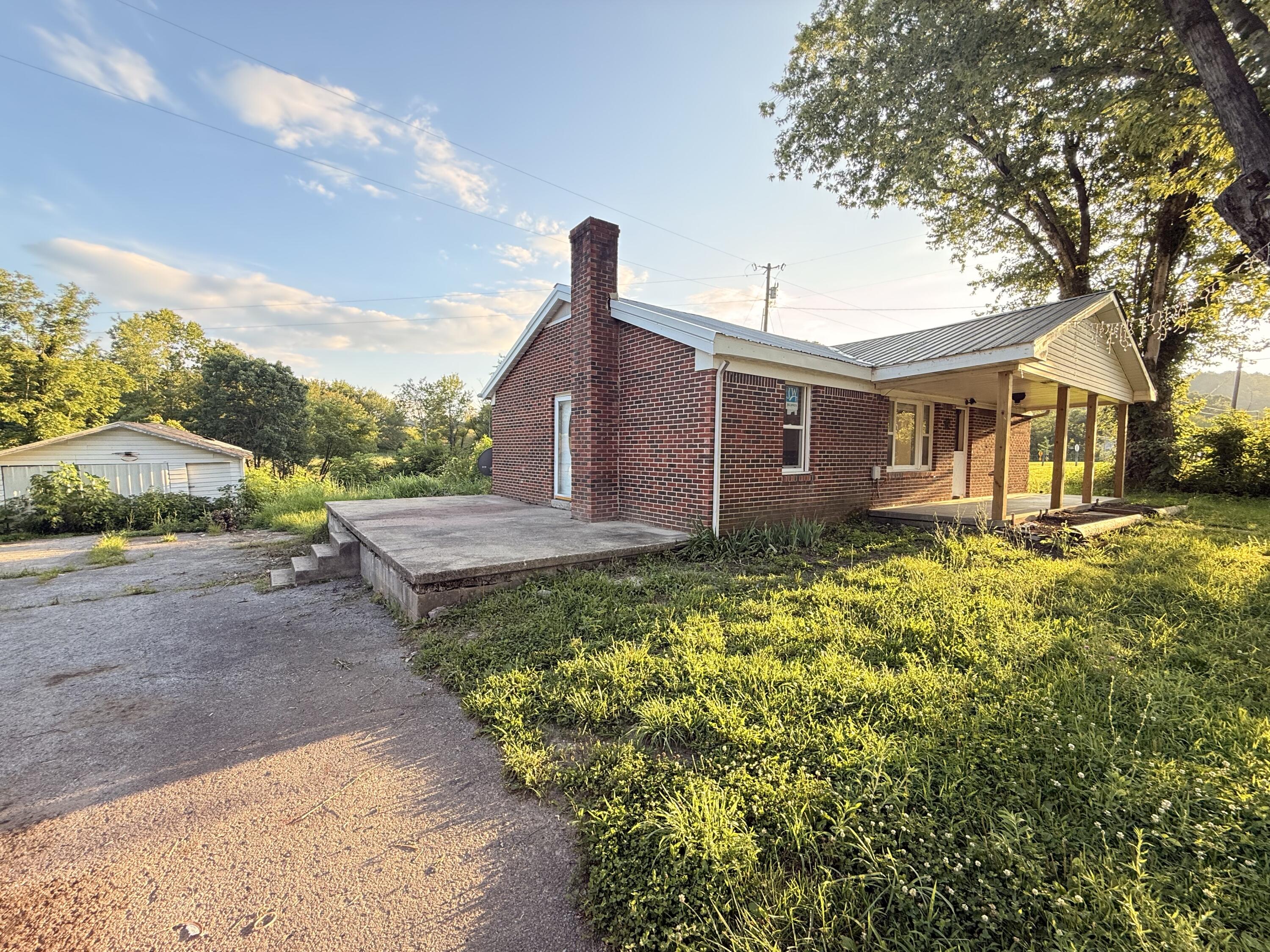 1481 Maxey Valley Road Property Photo 1