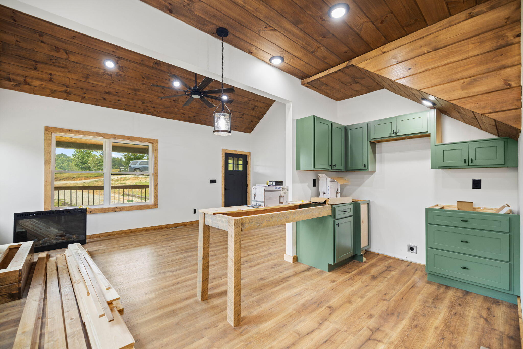 38 Hawks Point Road Property Photo 13