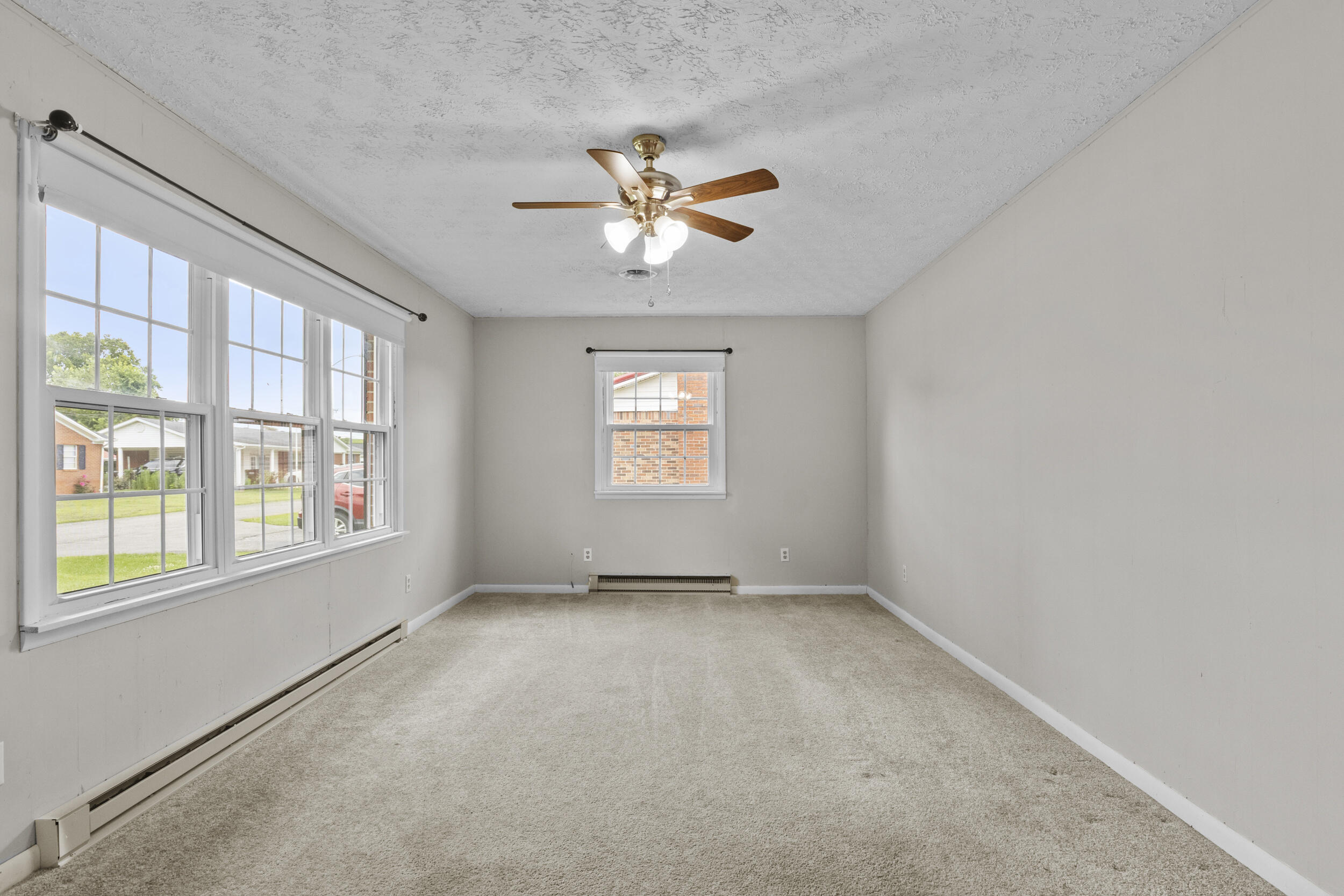 79 Pine Street Property Photo 16
