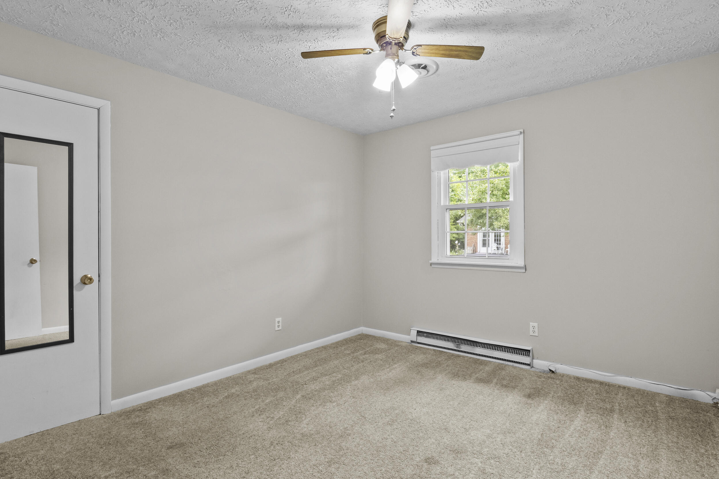 79 Pine Street Property Photo 32