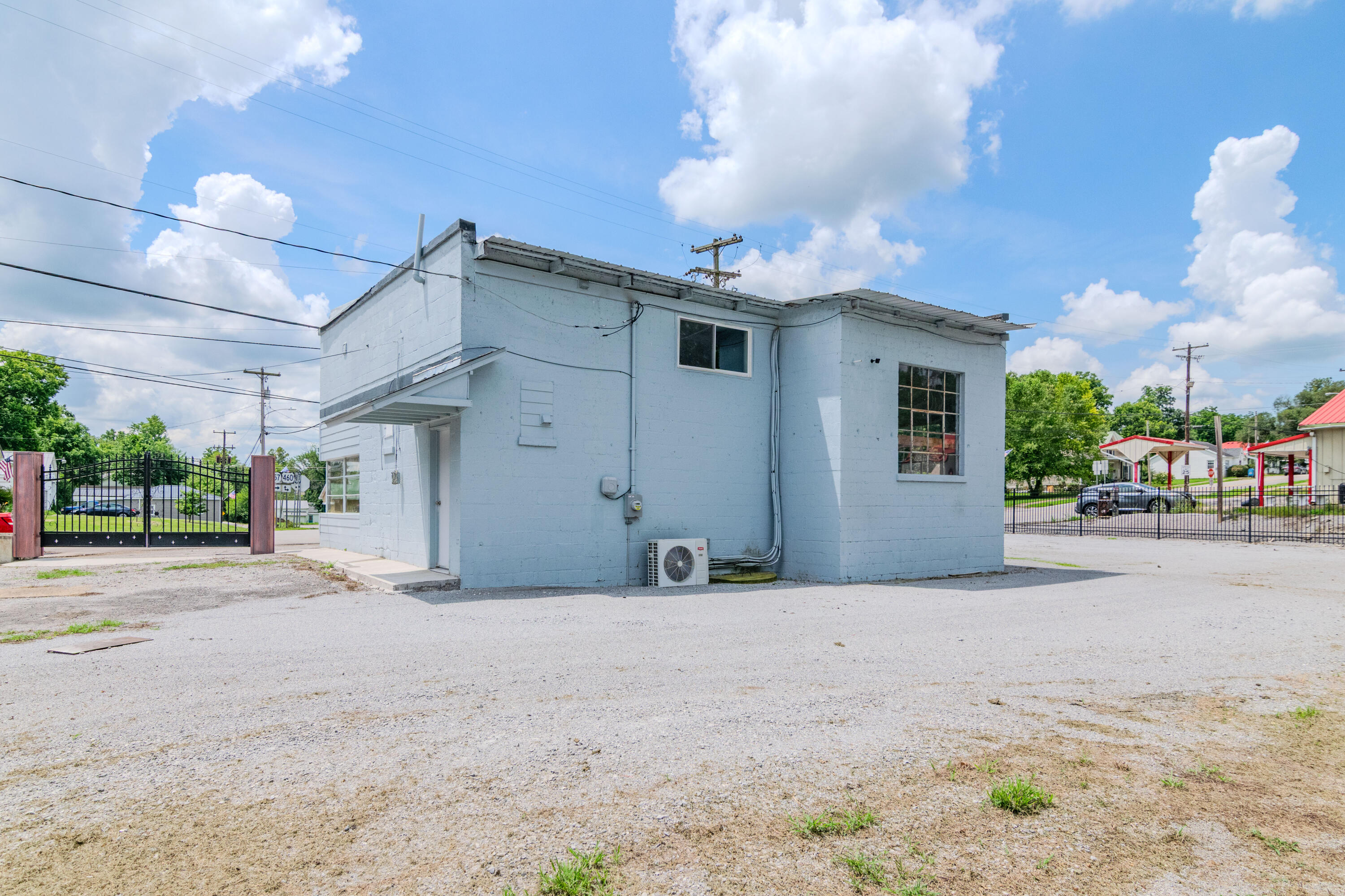 311 Main Street Property Photo 52