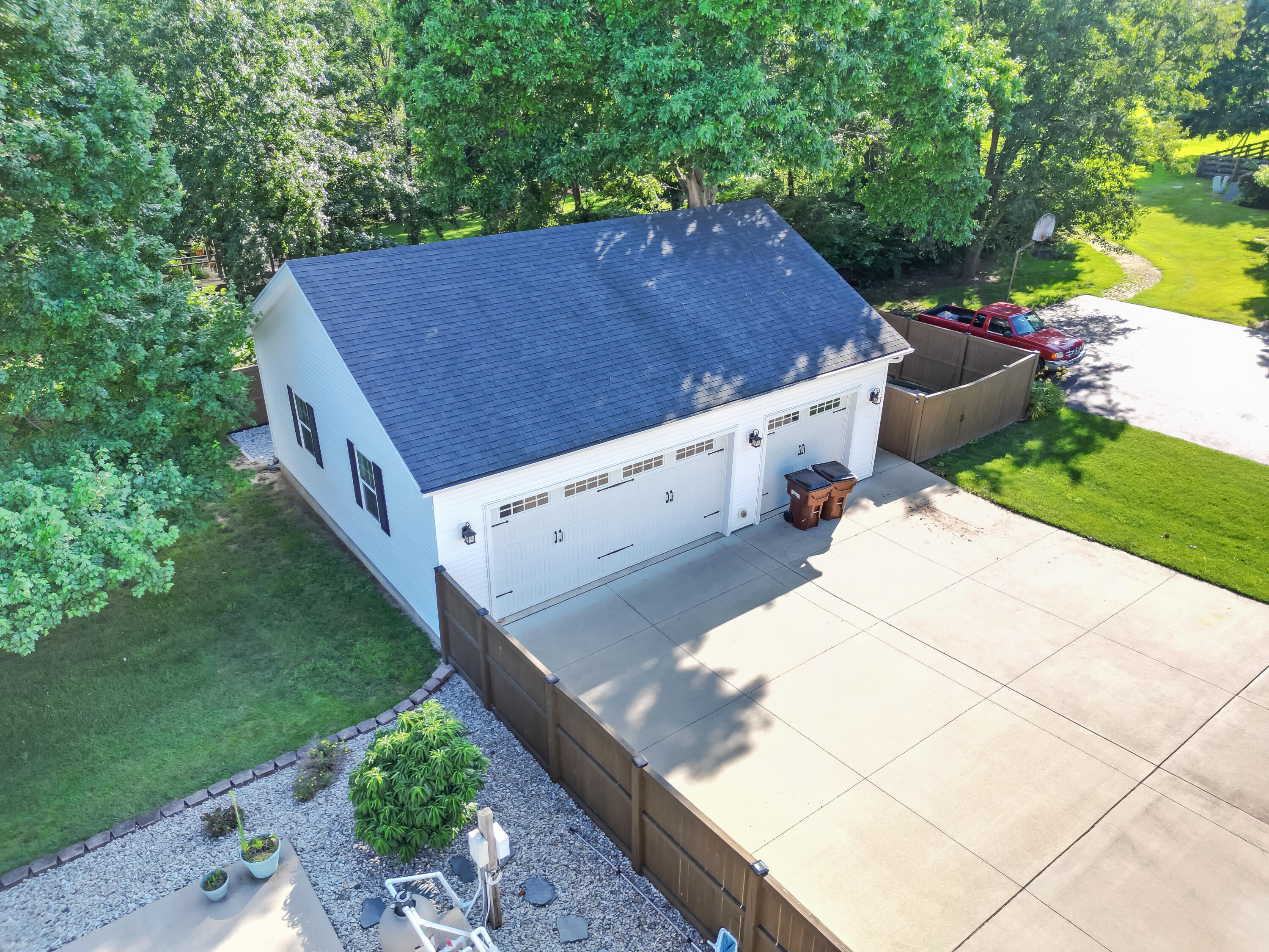200 W Fairway Drive Property Photo 13