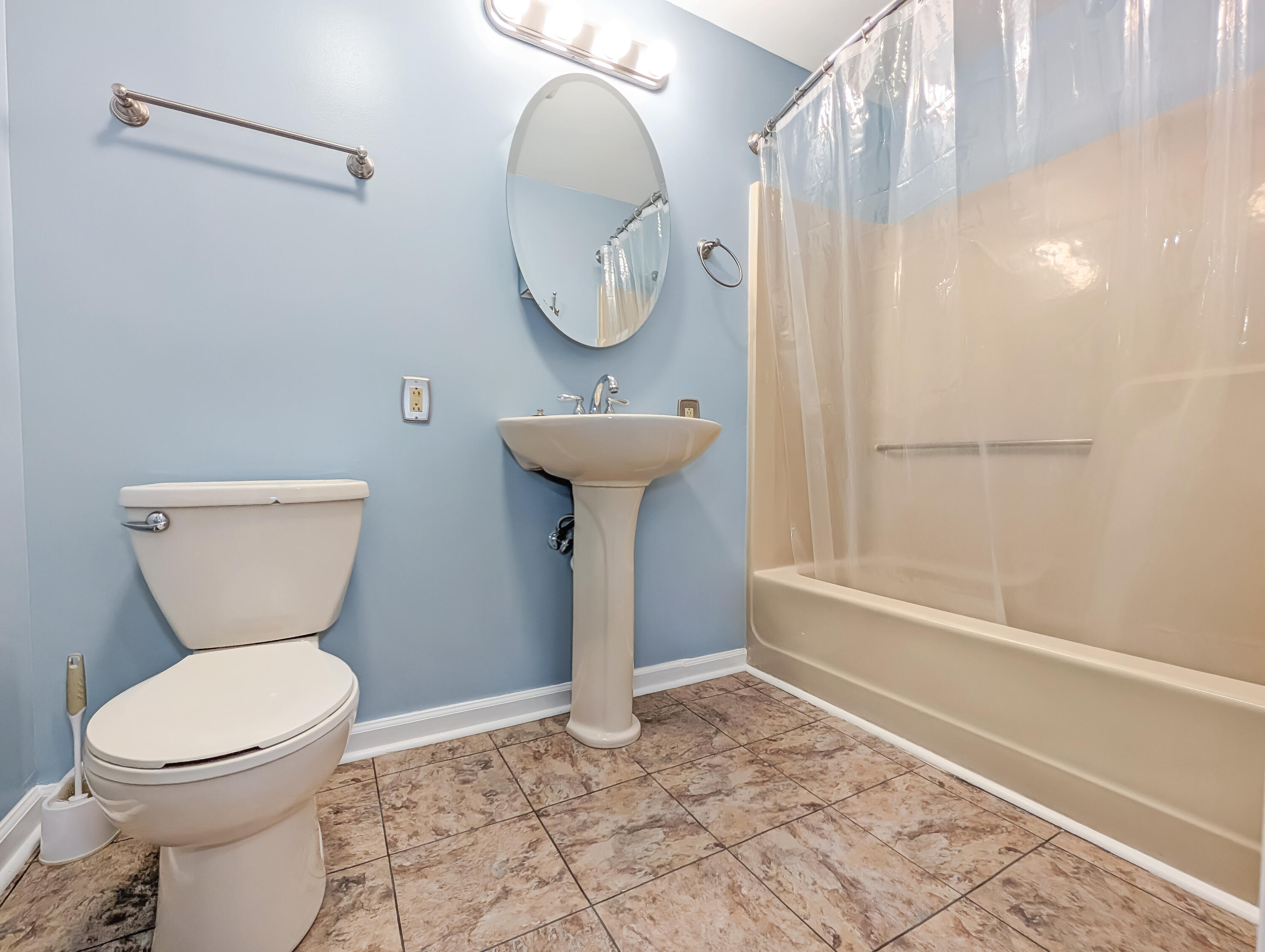 200 W Fairway Drive Property Photo 71