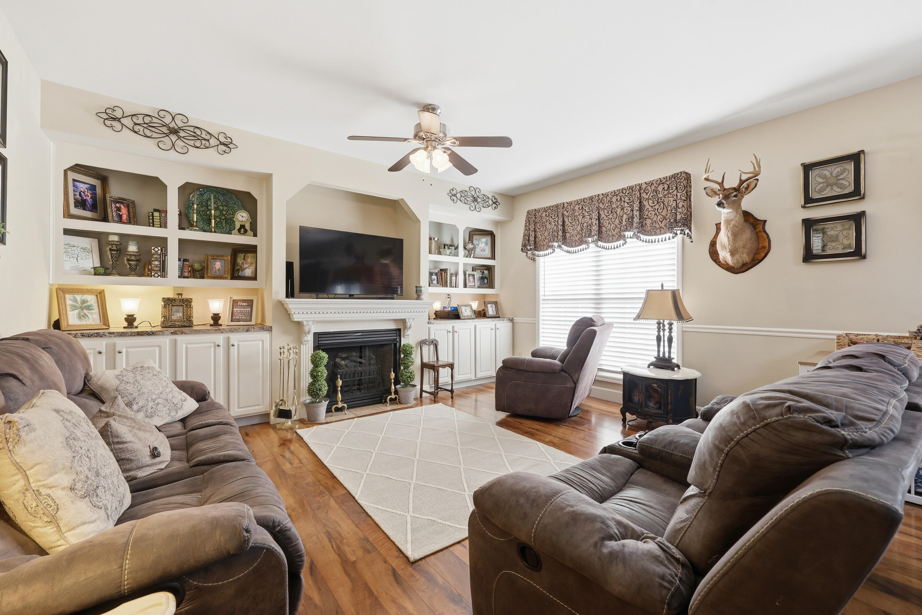 1005 Running Brook Drive Property Photo 2